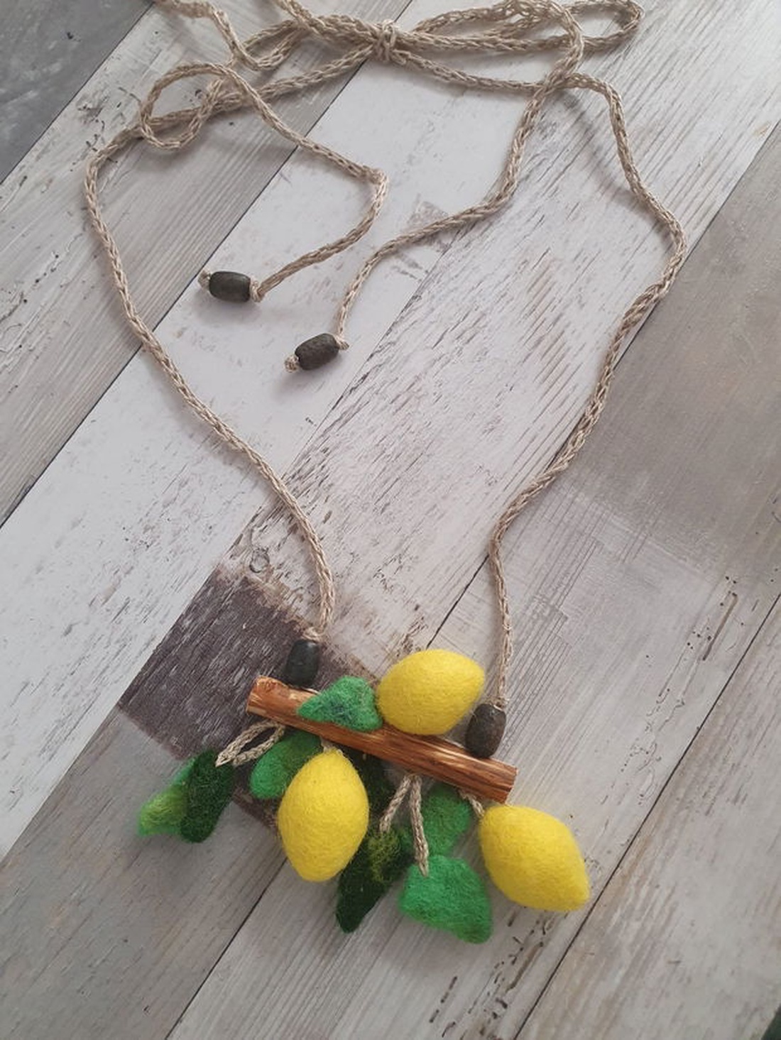 Colier lămâie  - bijuterii - coliere - coliere cu pandative - Artynos.ro