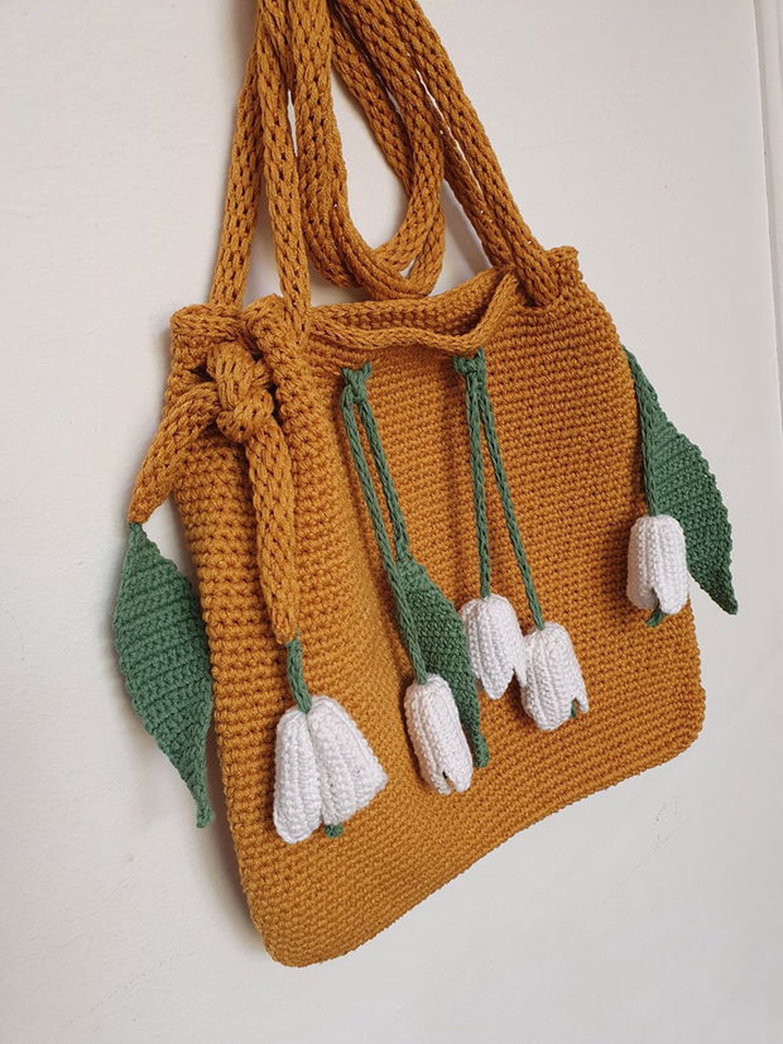 Geanta lalele  - genți și portofele - genți de mână și umăr - geantă casual - Artynos.ro