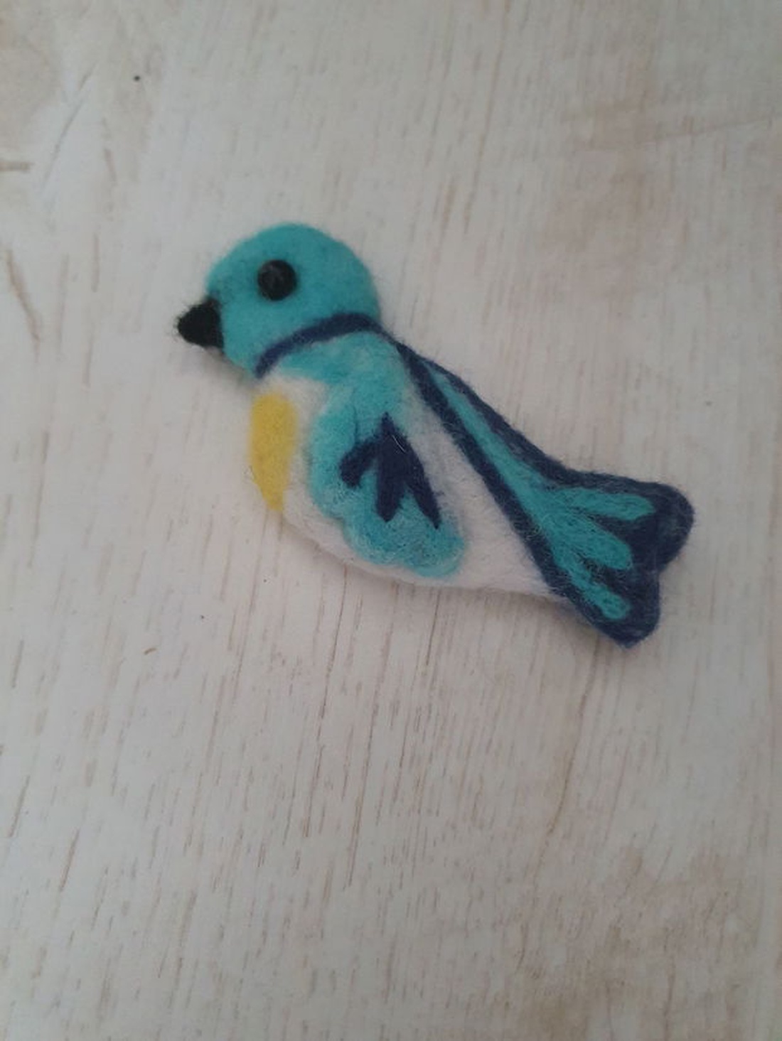 Brosa pasare - bijuterii - broșe - Artynos.ro