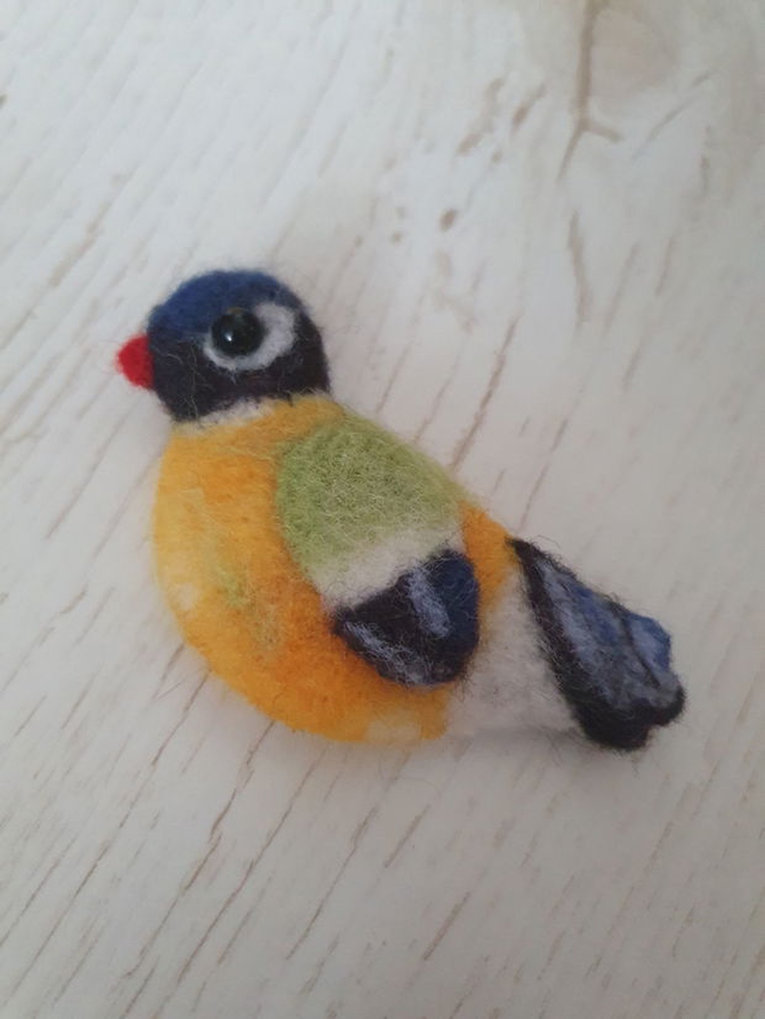 Brosa pasare - bijuterii - broșe - Artynos.ro