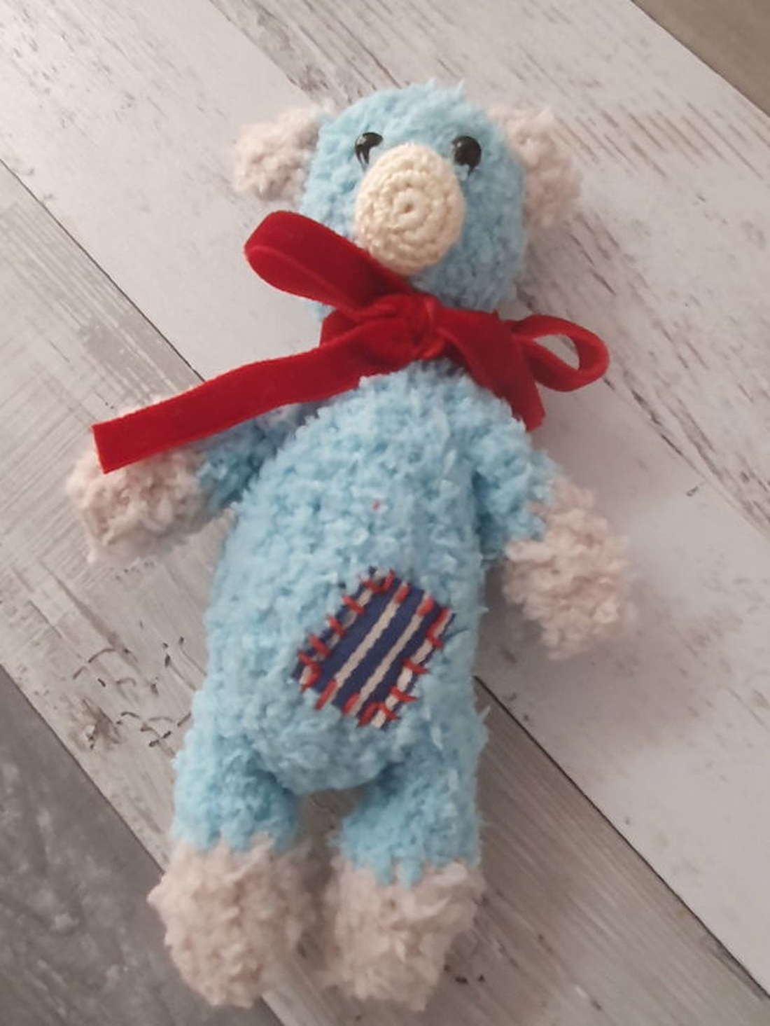 Jucarie ursulet - jucării și echipamente pentru copii - mașini mici, vehicule - autobuze jucării - Artynos.ro