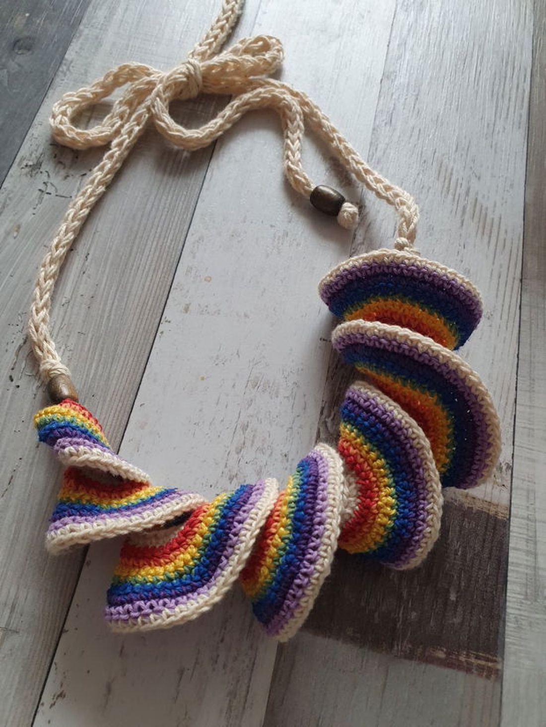 Colier curcubeu  - bijuterii - coliere - chockere - Artynos.ro