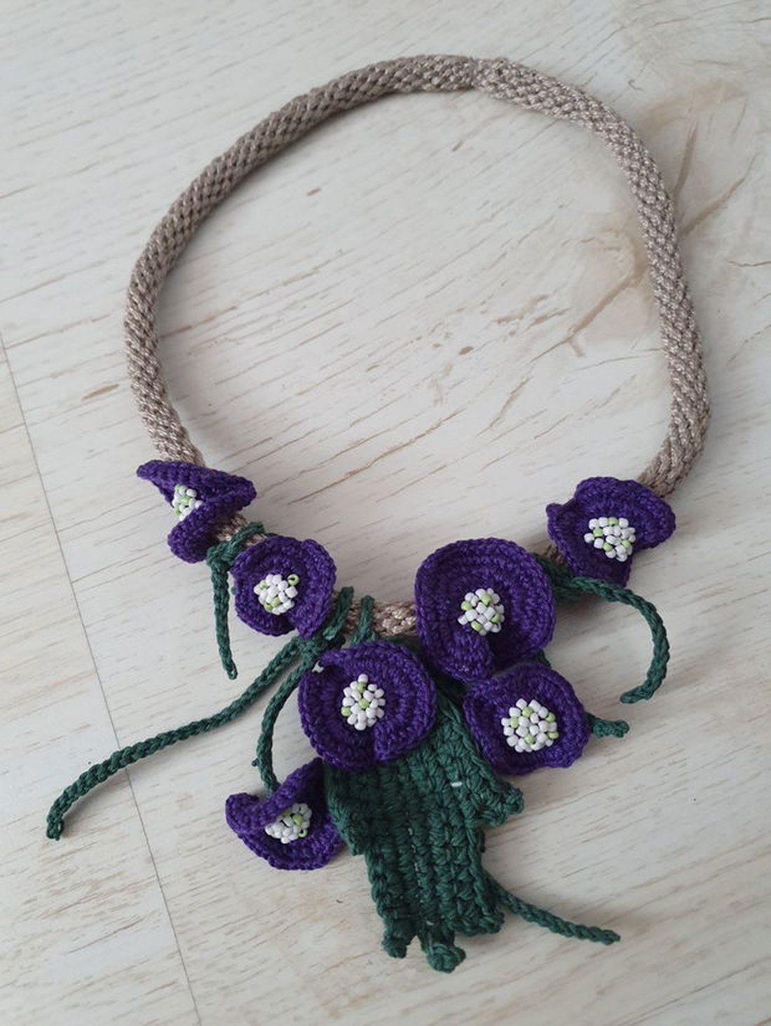 Colier cu flori  - bijuterii - coliere - pandative - Artynos.ro