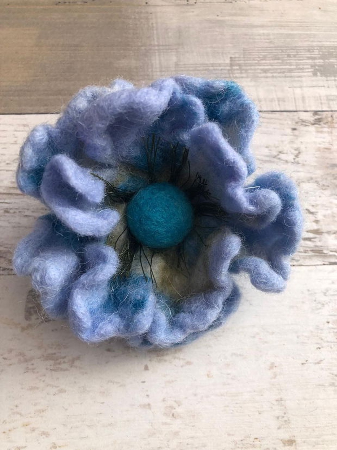 Brosa floare  - bijuterii - broșe - Artynos.ro