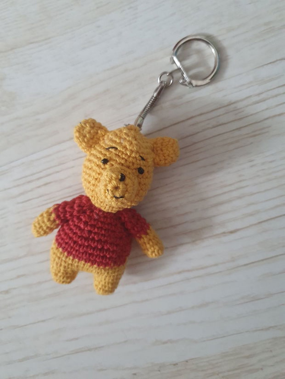 Breloc Winnie  - genți și portofele - accesorii genți - breloc - Artynos.ro