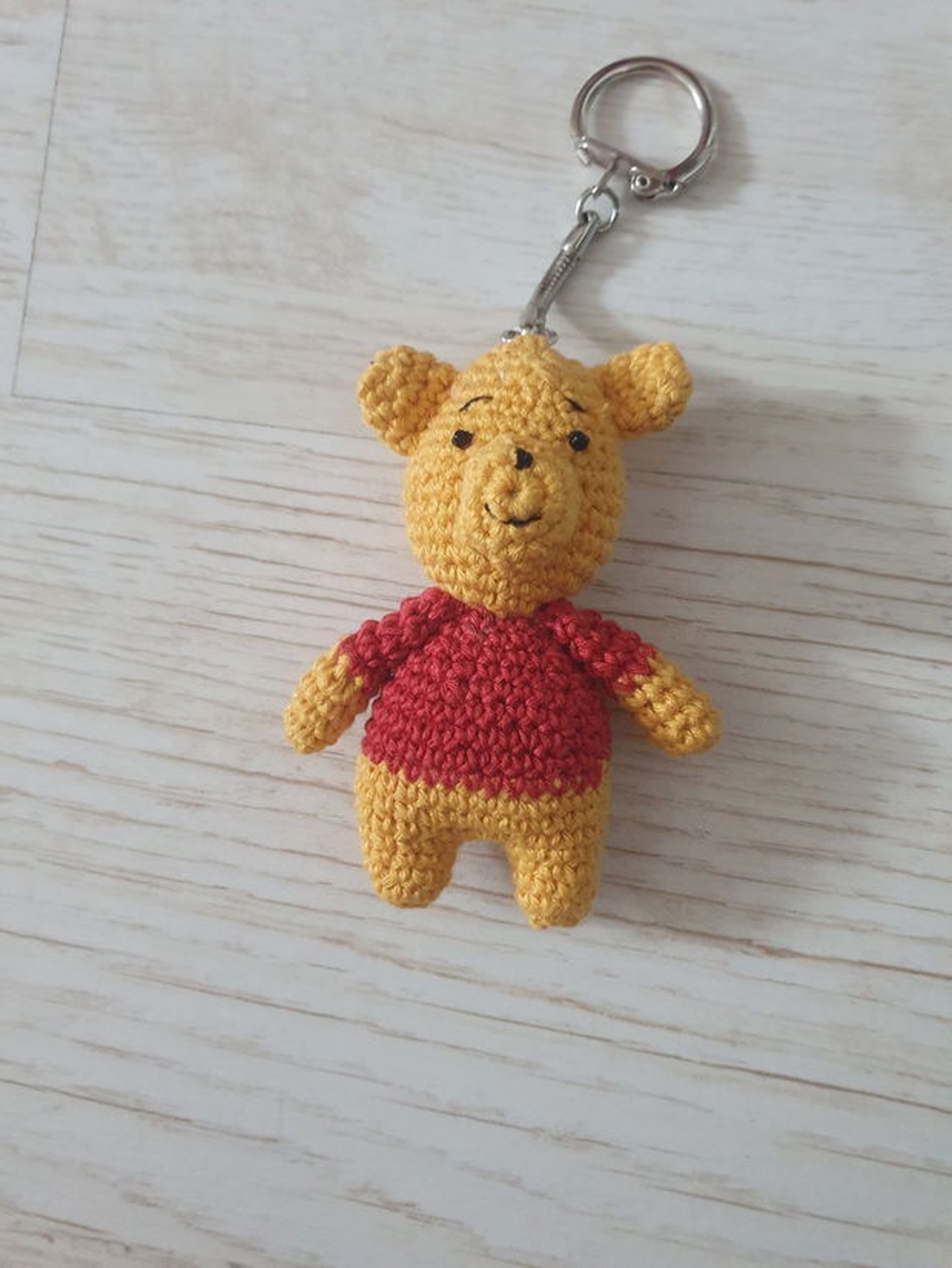 Breloc Winnie  - genți și portofele - accesorii genți - breloc - Artynos.ro