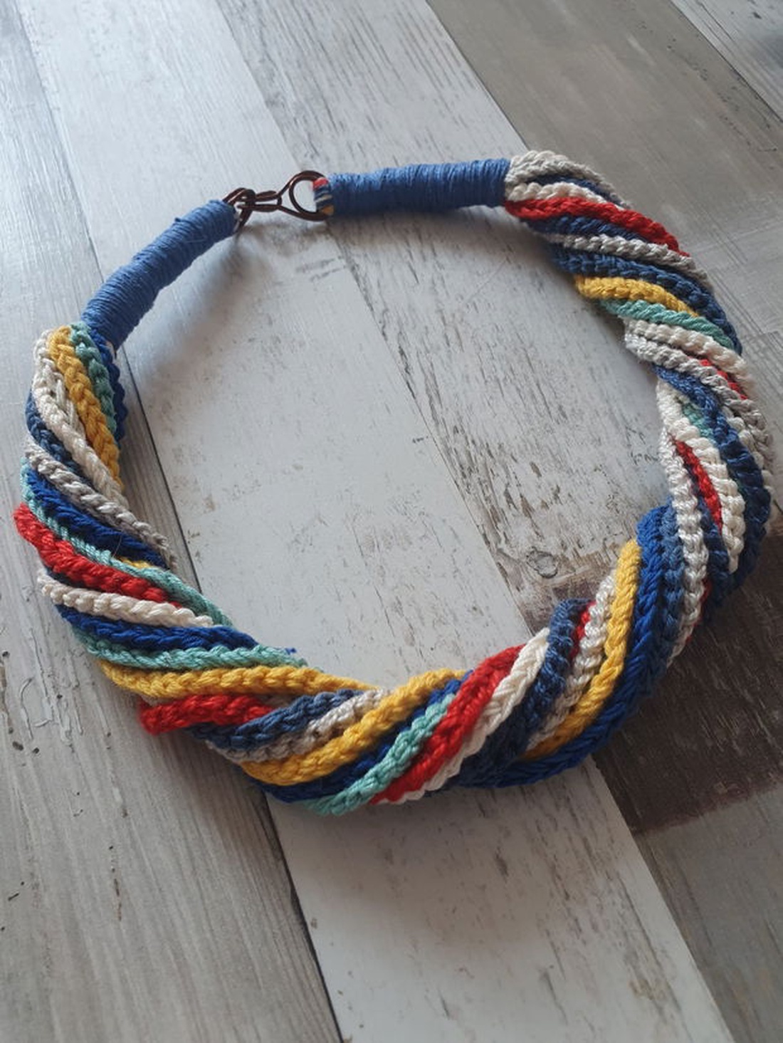 Colier multicolor  - bijuterii - coliere - coliere cu multiple șiruri - Artynos.ro