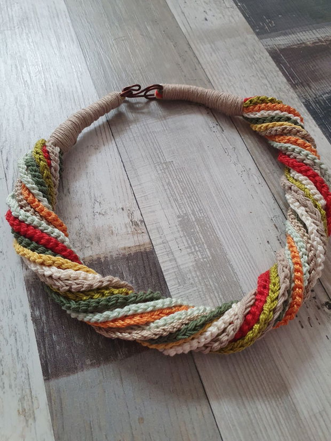 Colier multicolor  - bijuterii - coliere - coliere cu multiple șiruri - Artynos.ro