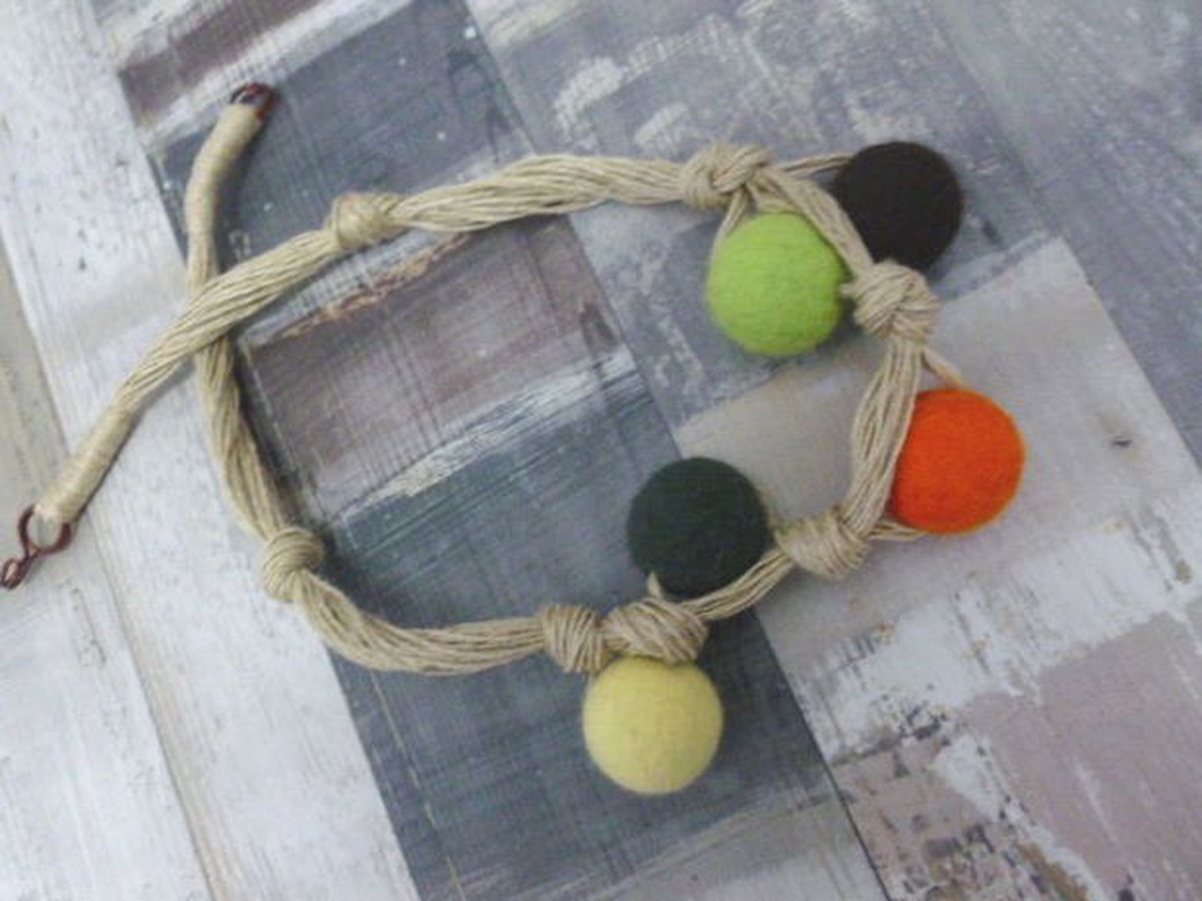 Colier  Sphere  - bijuterii - coliere - coliere din mărgele - Artynos.ro