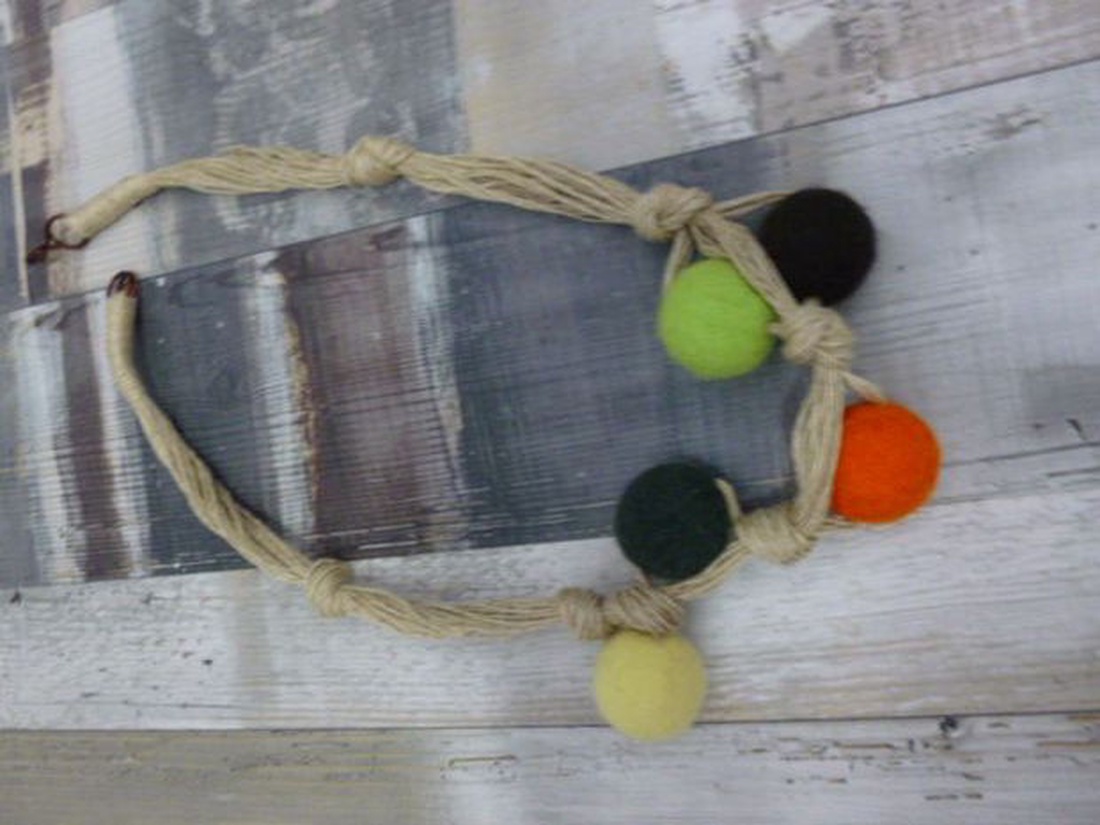 Colier  Sphere  - bijuterii - coliere - coliere din mărgele - Artynos.ro