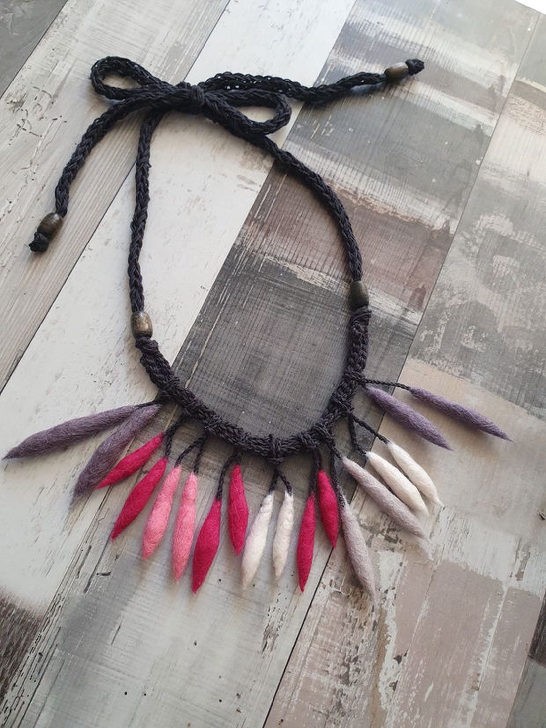 Colier  picături  - bijuterii - coliere - coliere din mărgele - Artynos.ro