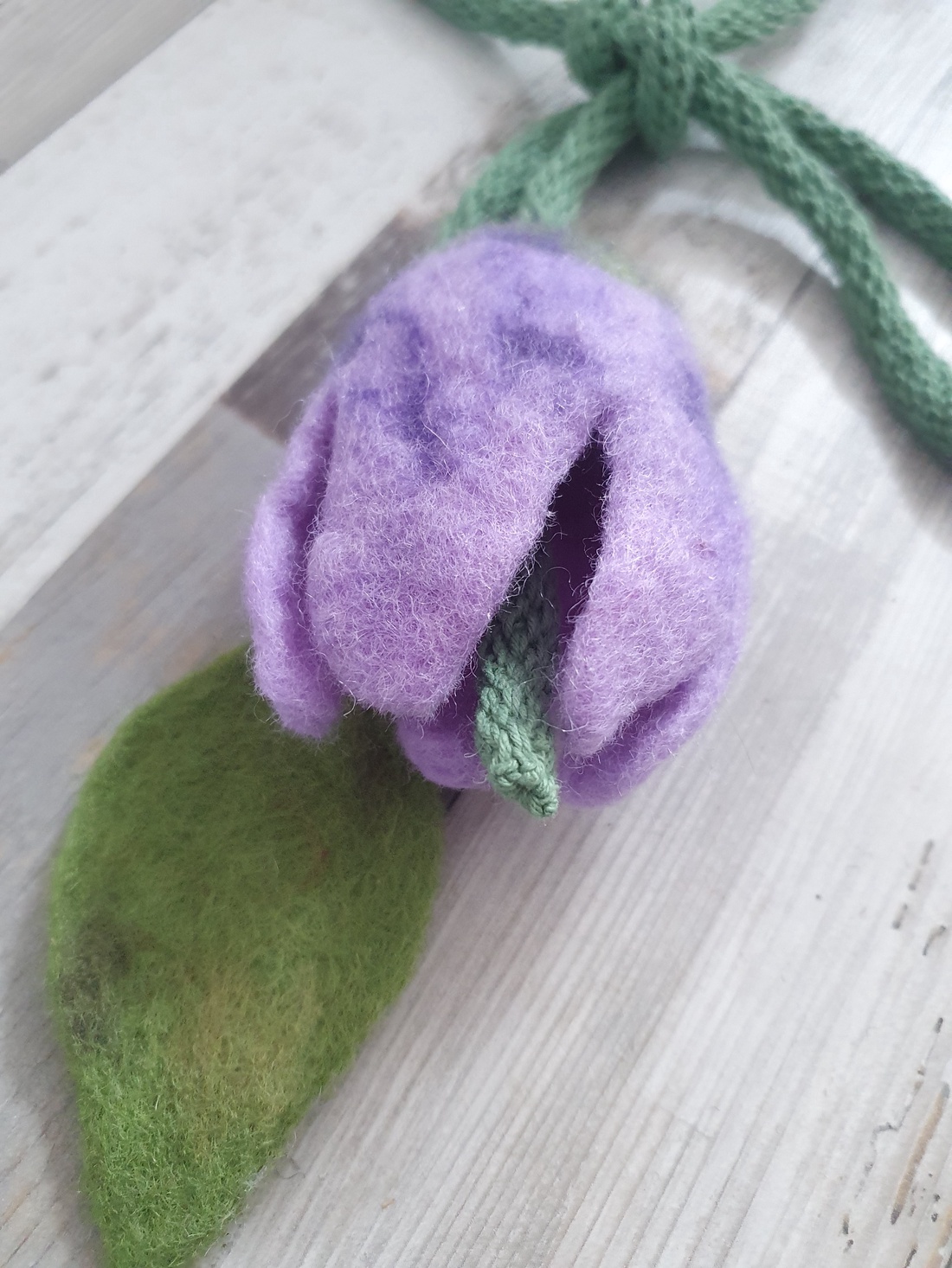 Colier lalea  - bijuterii - coliere - coliere cu pandative - Artynos.ro