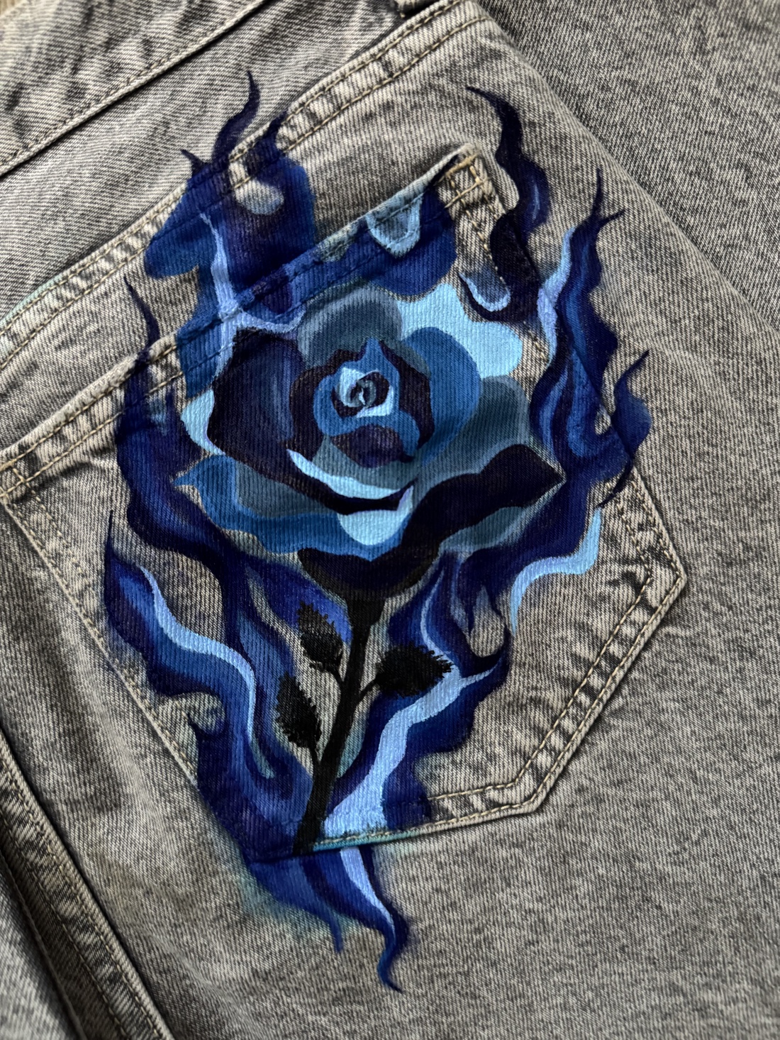 Blue flames, blue rose - arte vizuale și accesorii  - picturi - acuarele picturi - Artynos.ro