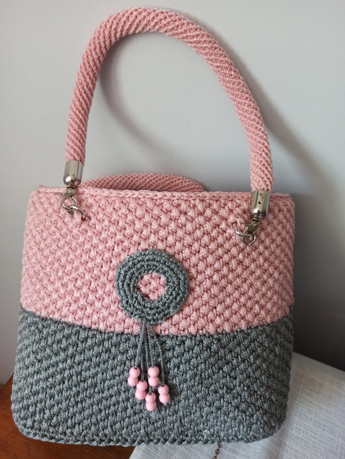 Geanta croșetată - geantă și husă - geantă pentru cumpărături - geantă shopper, geantă tote, geantă textilă - Artynos.ro Geanta croșetată - geantă și husă - geantă pentru cumpărături - geantă shopper, geantă tote, geantă textilă - Artynos.ro