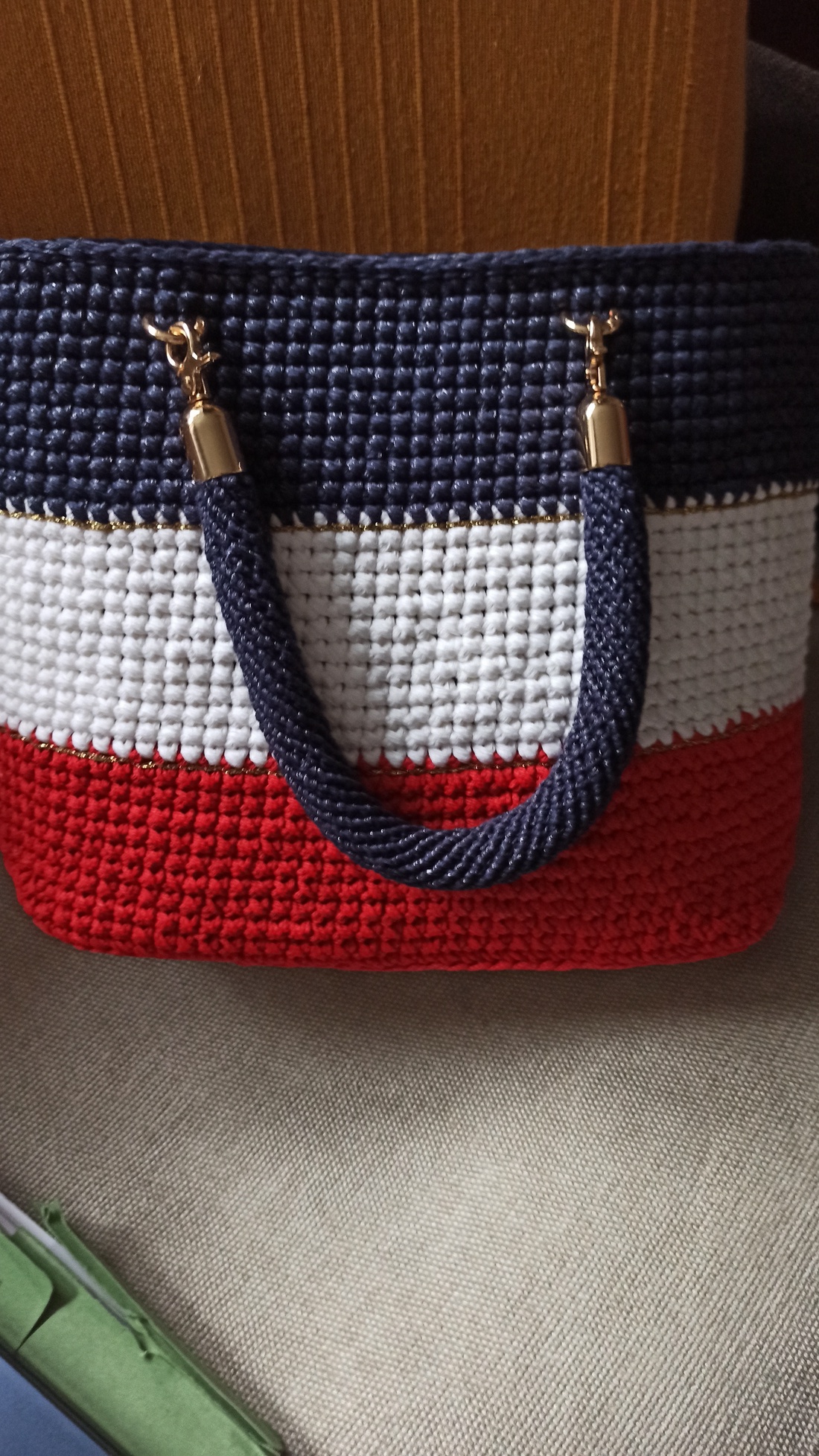 Geanta croșetata, manual,din fire de bumbac și acril - genți și portofele - huse tablete și ebook - Artynos.ro