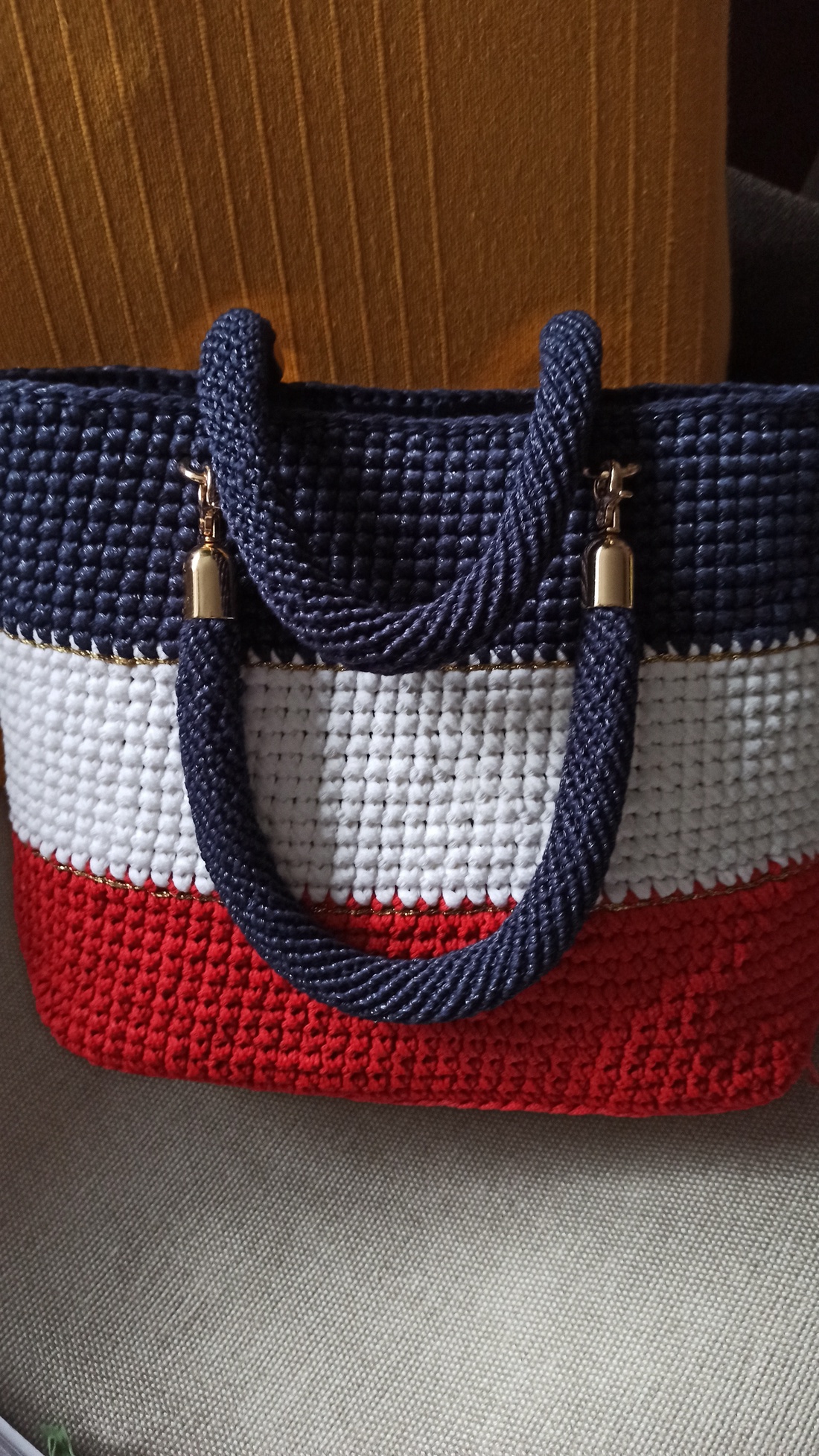 Geanta croșetata, manual,din fire de bumbac și acril - genți și portofele - huse tablete și ebook - Artynos.ro