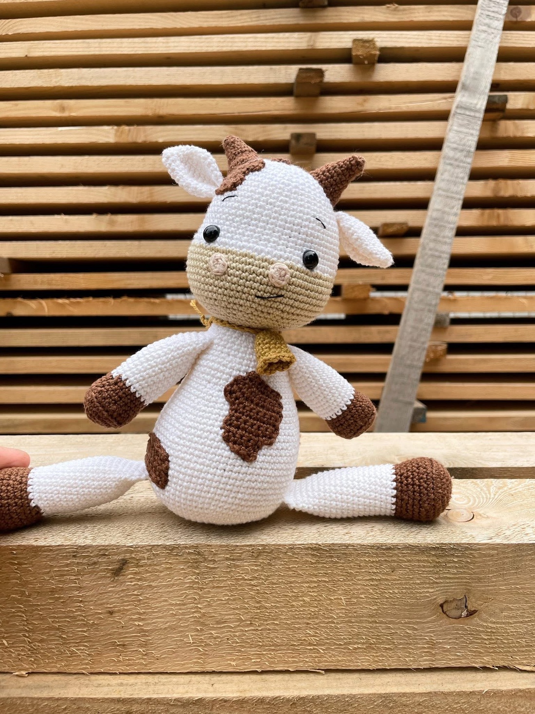 Văcuța croșetată  - jucării și echipamente pentru copii - accesorii sport - accesorii pentru călărit - Artynos.ro