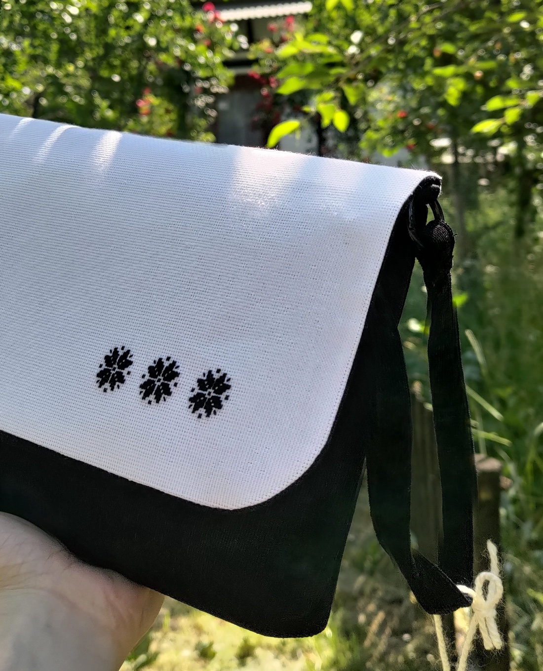 Poseta plic traditionala Alb-negru - accesorii nuntă - accesorii de nuntă - gentuță mireasă și genți - Artynos.ro