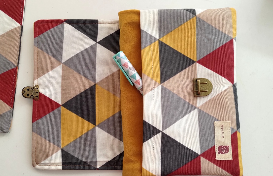 Geanta coperta carte Ocru  - casă & stil de viață - produse de papetărie - copertă de carte și caiet - Artynos.ro