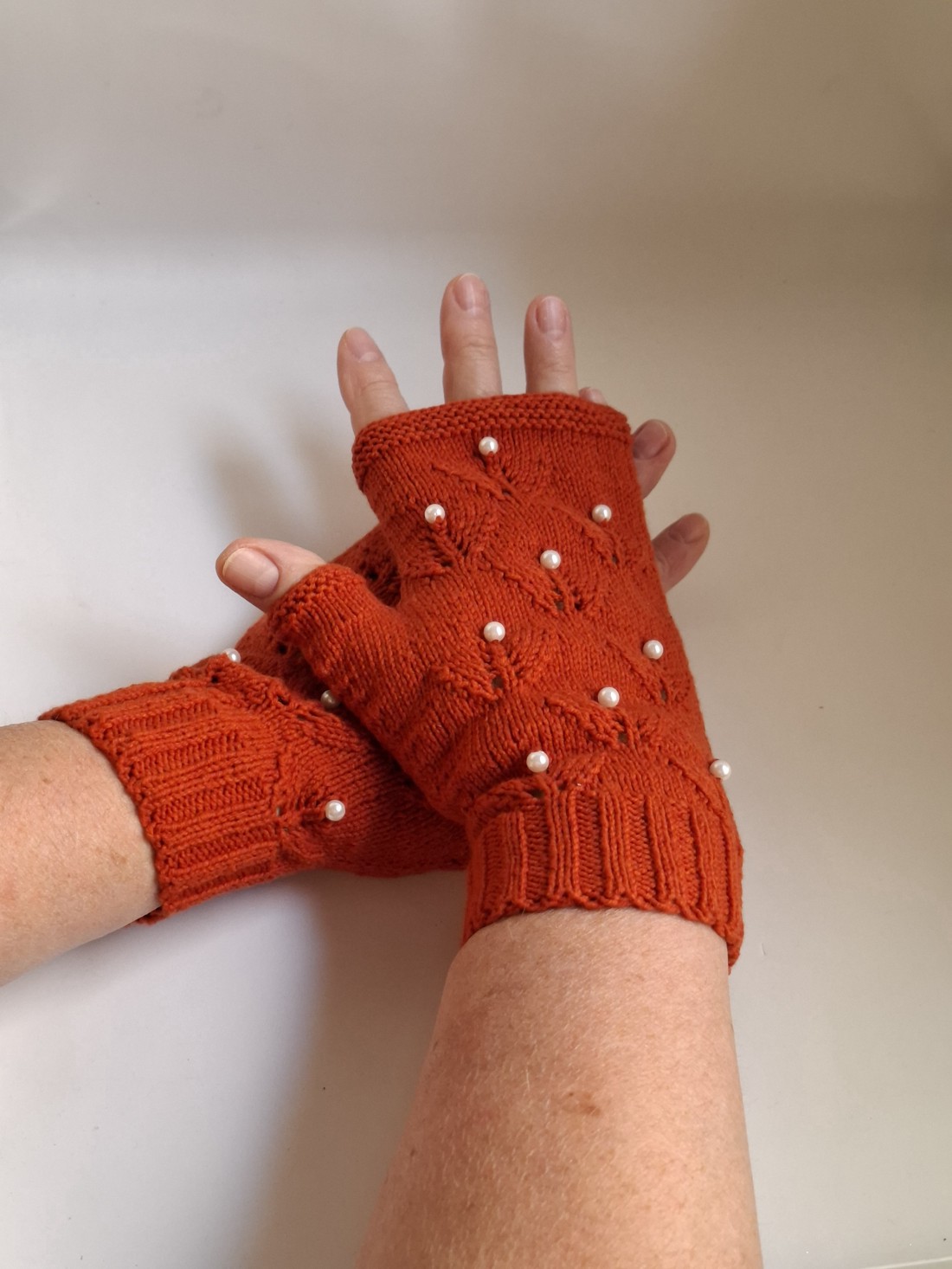 Mănuși tricotate manual, încălzitor de mână -  - Artynos.ro