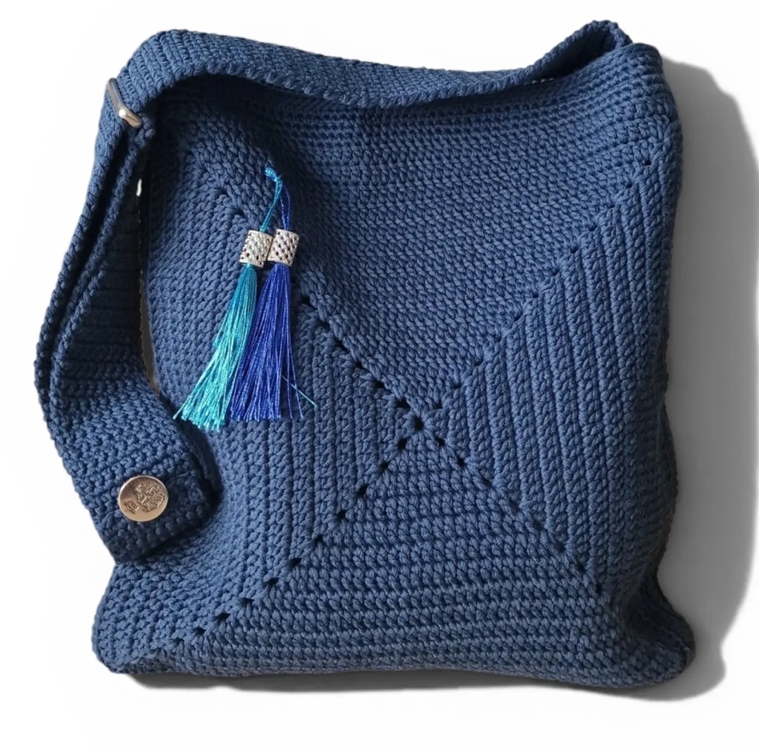 Geanta handmade bleumarin - genți și portofele - genți de mână și umăr - geantă casual - Artynos.ro