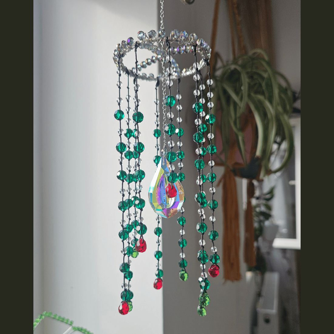Suncatcher - String of Pearls pe Baza cu Cristale - casă & stil de viață - decorațiuni de casă - decorațiuni de masă și rafturi - copaci din mărgele și sârmă - Artynos.ro