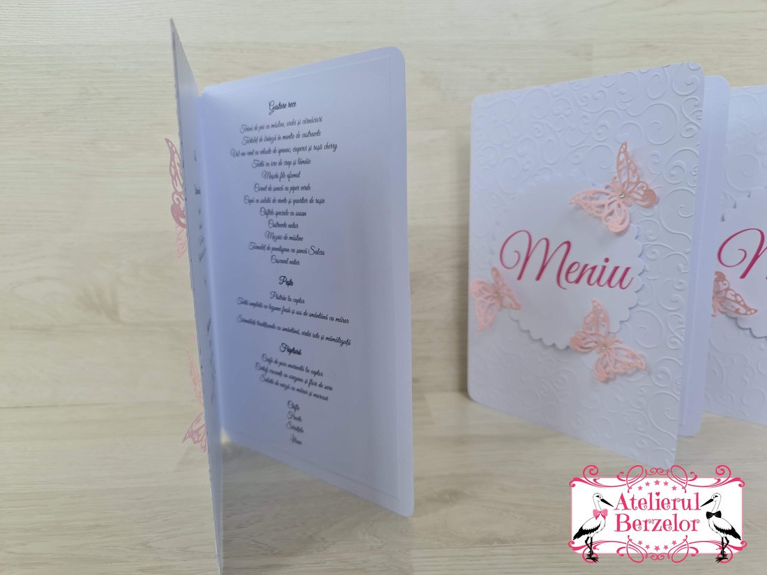 Meniuri tip carte pentru botez fetite fluturi - jucării și echipamente pentru copii - daruri de botez - Artynos.ro Meniuri tip carte pentru botez fetite fluturi - jucării și echipamente pentru copii - daruri de botez - Artynos.ro