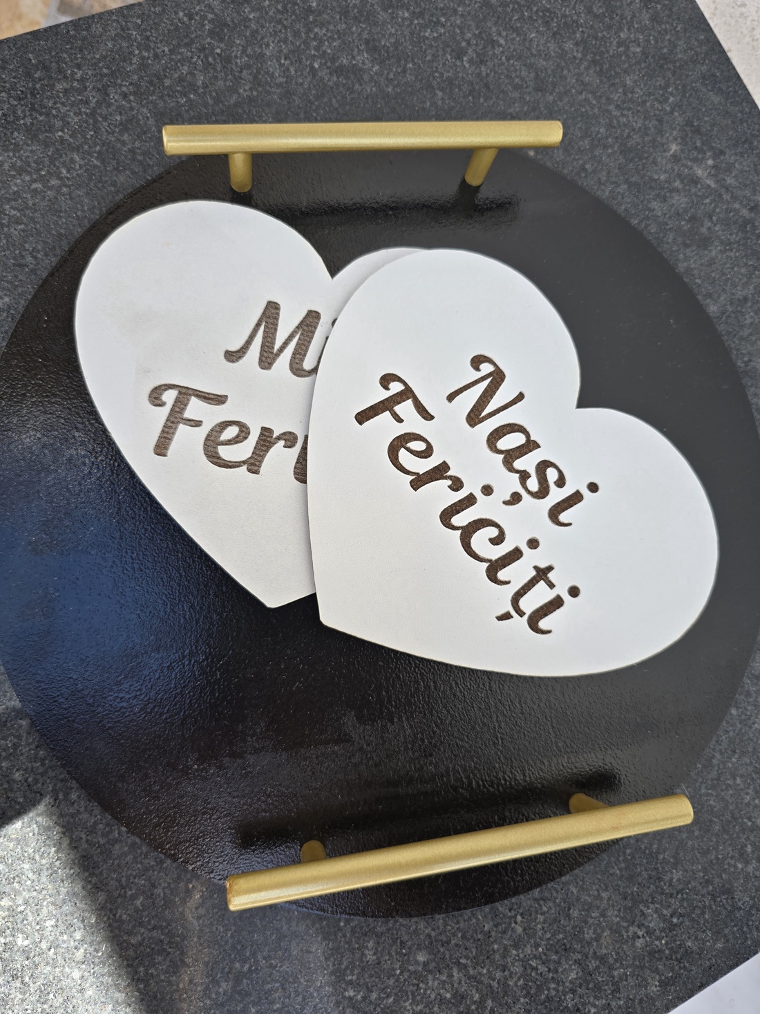 Inimă personalizată din MDF alb lăcuit � 18 � 15 cm - accesorii nuntă - materiale decor pentru nuntă - tablouri și indicatoare nuntă - Artynos.ro
