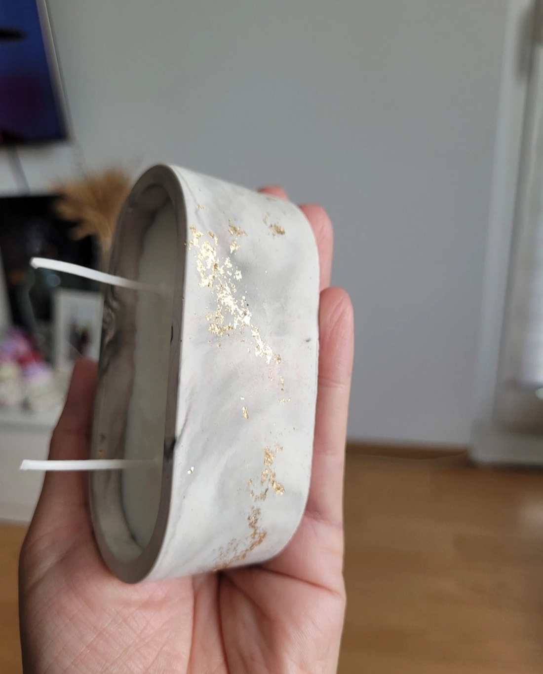 Lumanare artizanala de soia in recipient ceramic - casă & stil de viață - lumânări, parfumuri, arome - lumânări artizanale - Artynos.ro