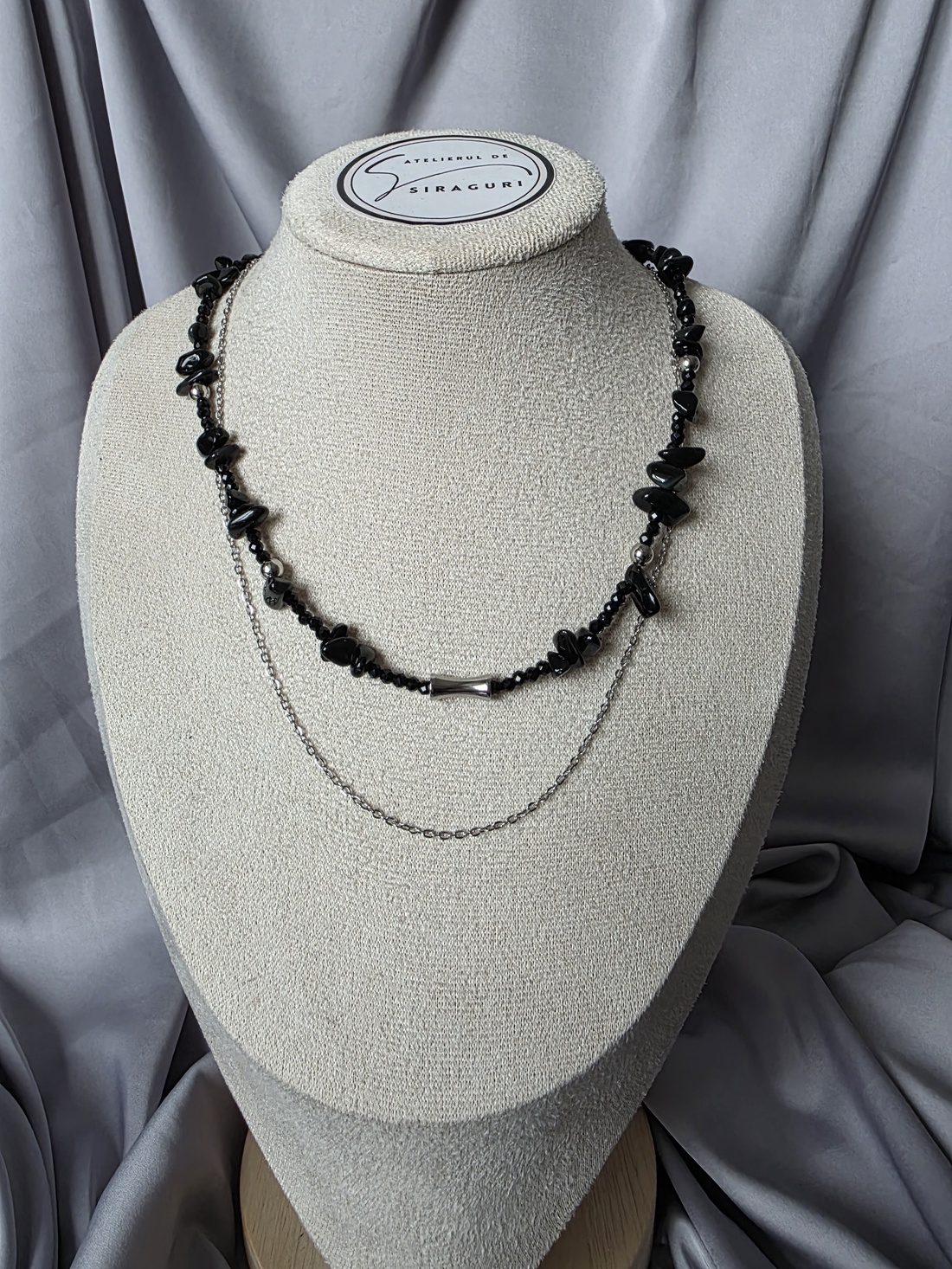 Colier din margele negre si oțel inoxidabil   - bijuterii - coliere - coliere din mărgele - Artynos.ro