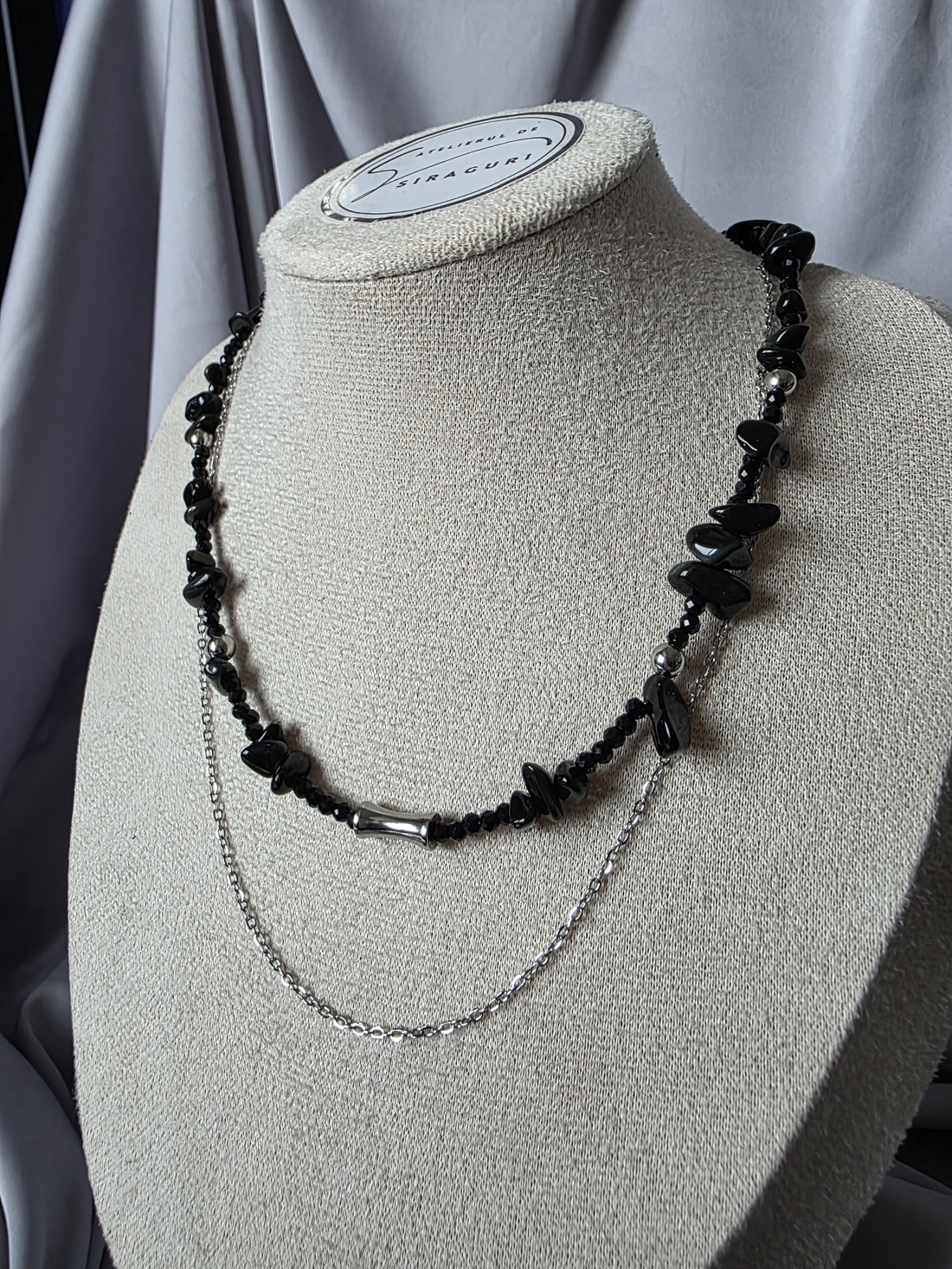 Colier din margele negre si oțel inoxidabil   - bijuterii - coliere - coliere din mărgele - Artynos.ro