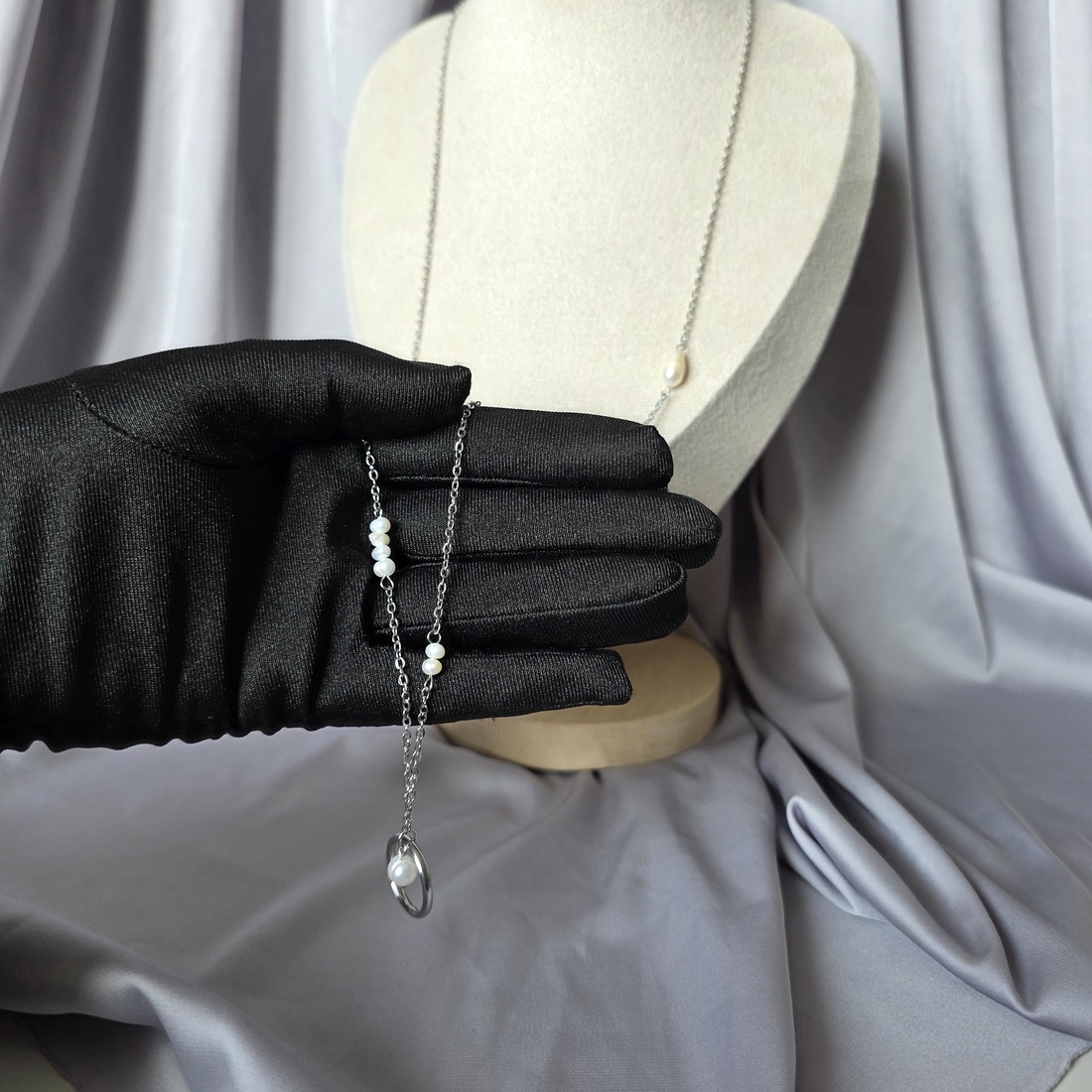 Colier lung din oțel inoxidabil și perle de cultură  - bijuterii - coliere - coliere cu pandative - Artynos.ro