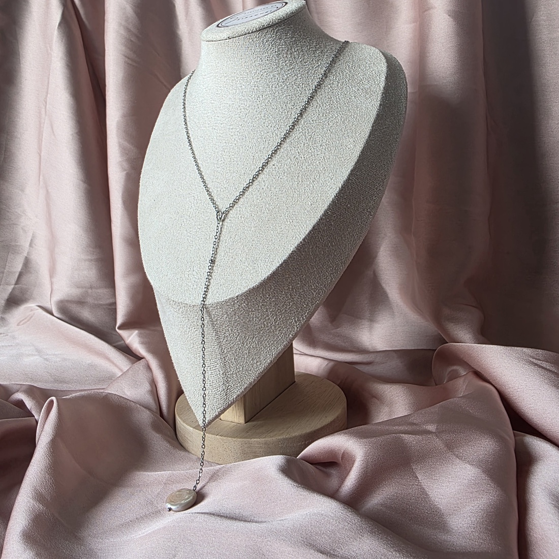 Colier lung din oțel inoxidabil și perle de cultură  - bijuterii - coliere - coliere cu pandative - Artynos.ro