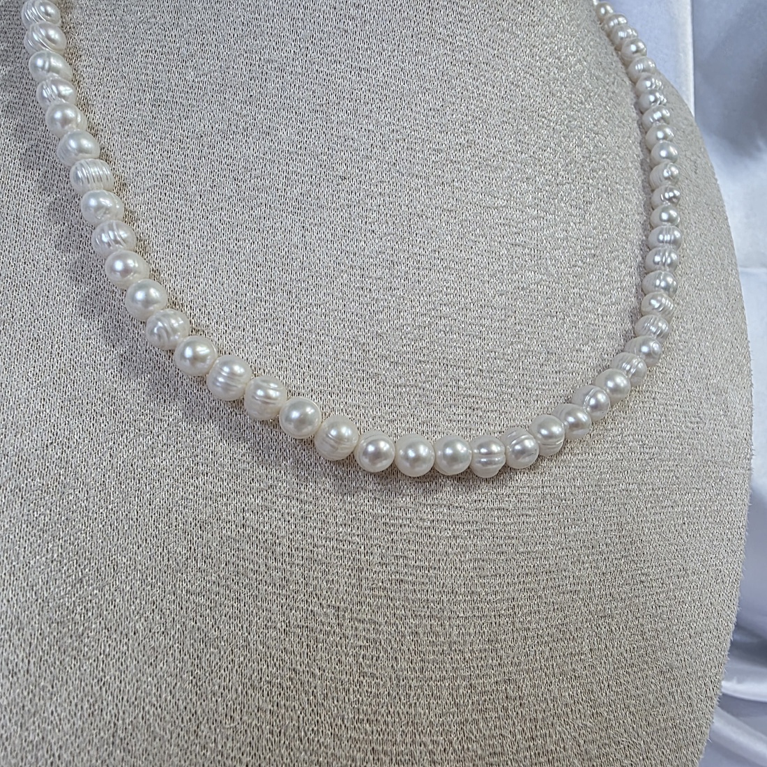 Colier din perle naturale cu accesorii din oțel inoxidabil. - bijuterii - coliere - coliere din perle - Artynos.ro