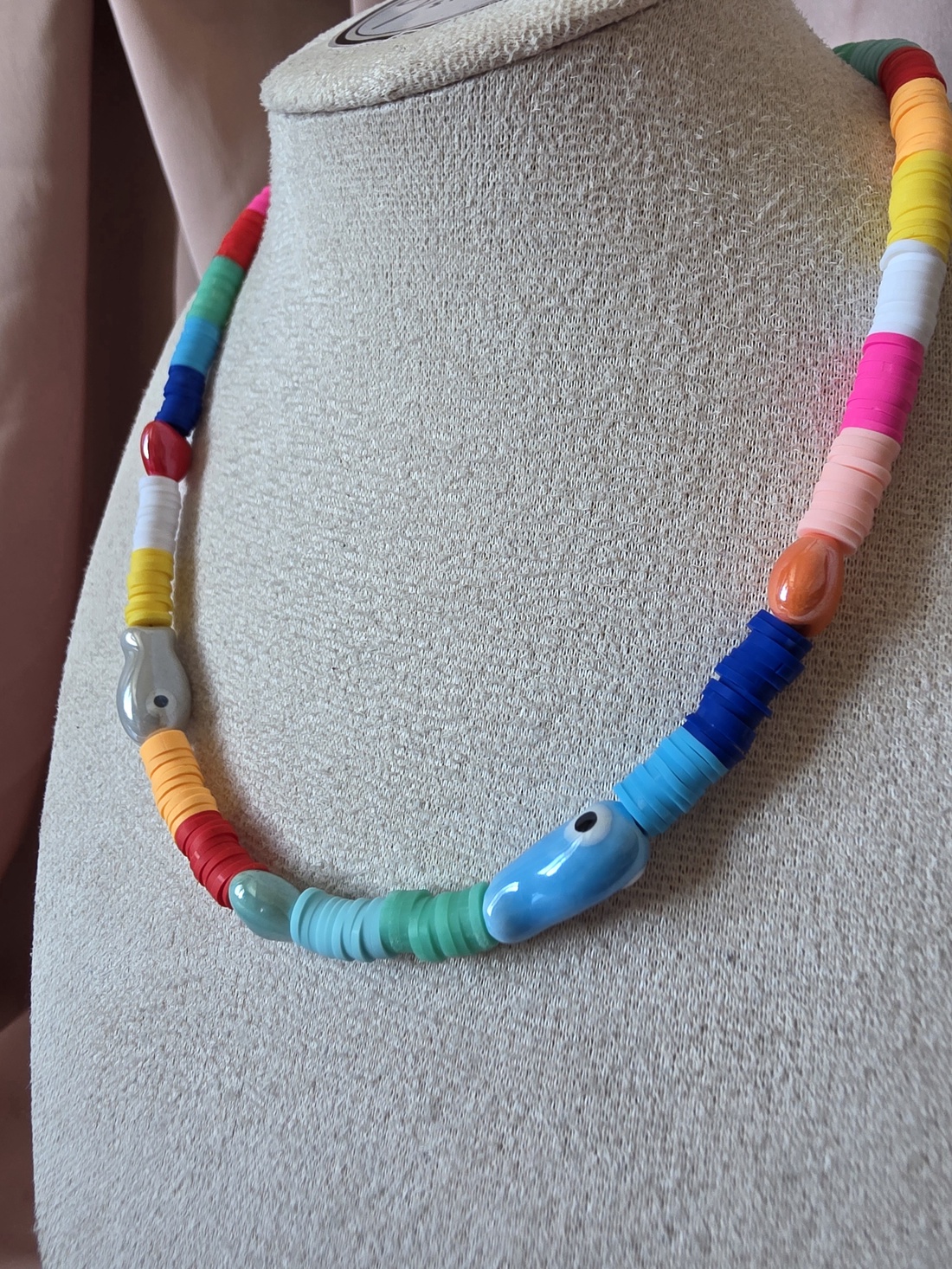 Colier din margele heishi - bijuterii - coliere - coliere cu pandative - Artynos.ro