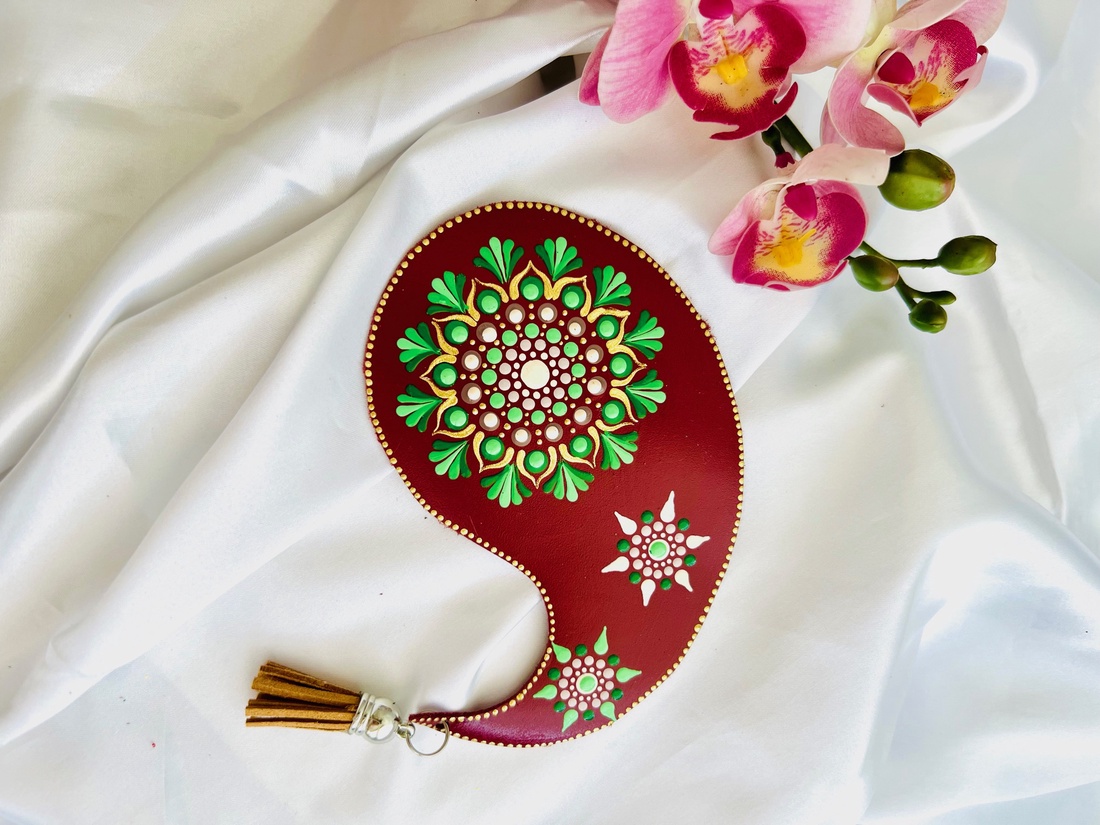 Semn de carte piele  Yin - cărți și creații cu tematică muzicală, cadouri - semn de carte - Artynos.ro