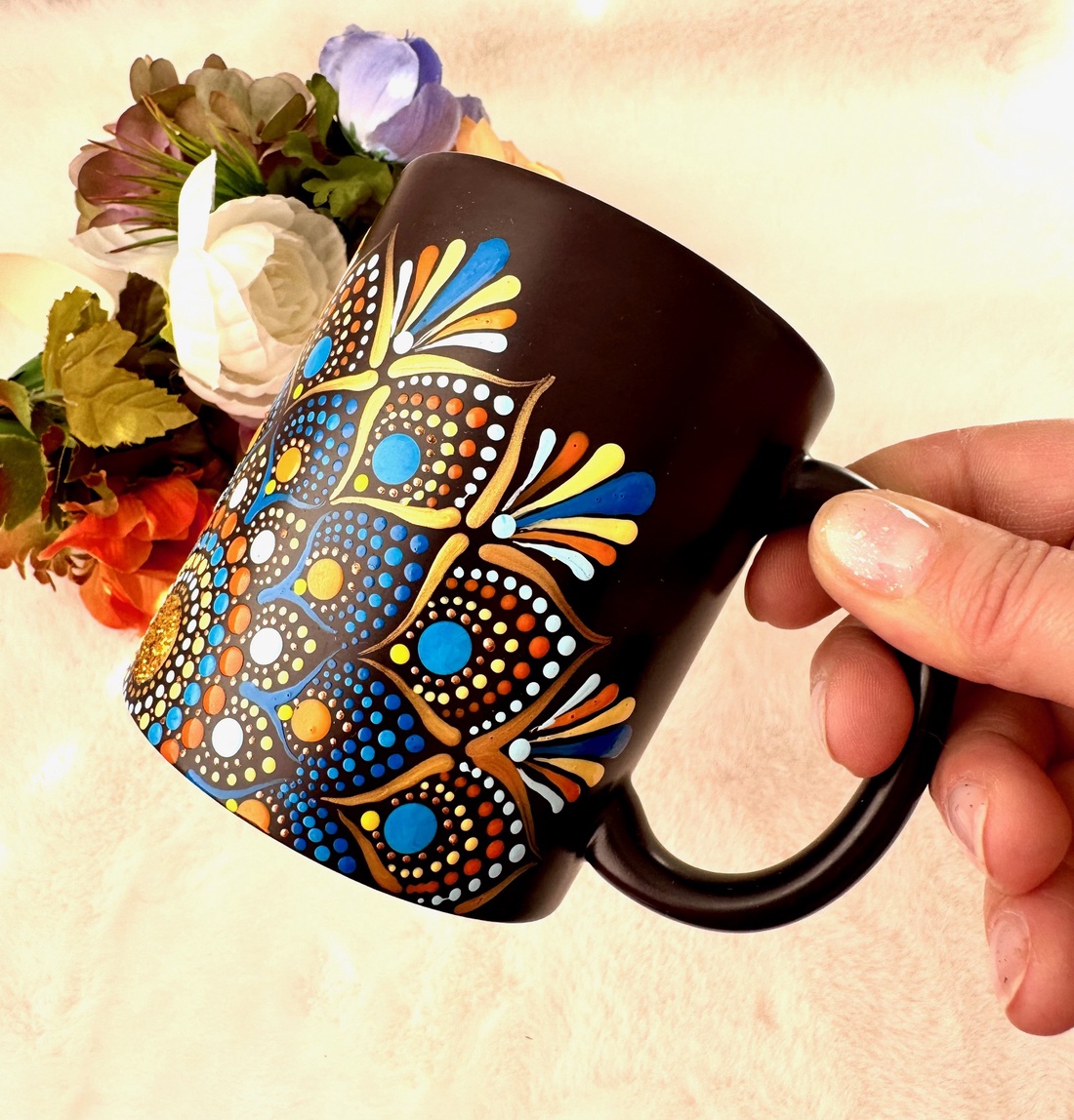 Cana pictata Deep Blue - casă & stil de viață - accesorii pentru echipamente de bucătărie - accesorii de servire - căni - Artynos.ro Cana pictata Deep Blue - casă & stil de viață - accesorii pentru echipamente de bucătărie - accesorii de servire - căni - Artynos.ro