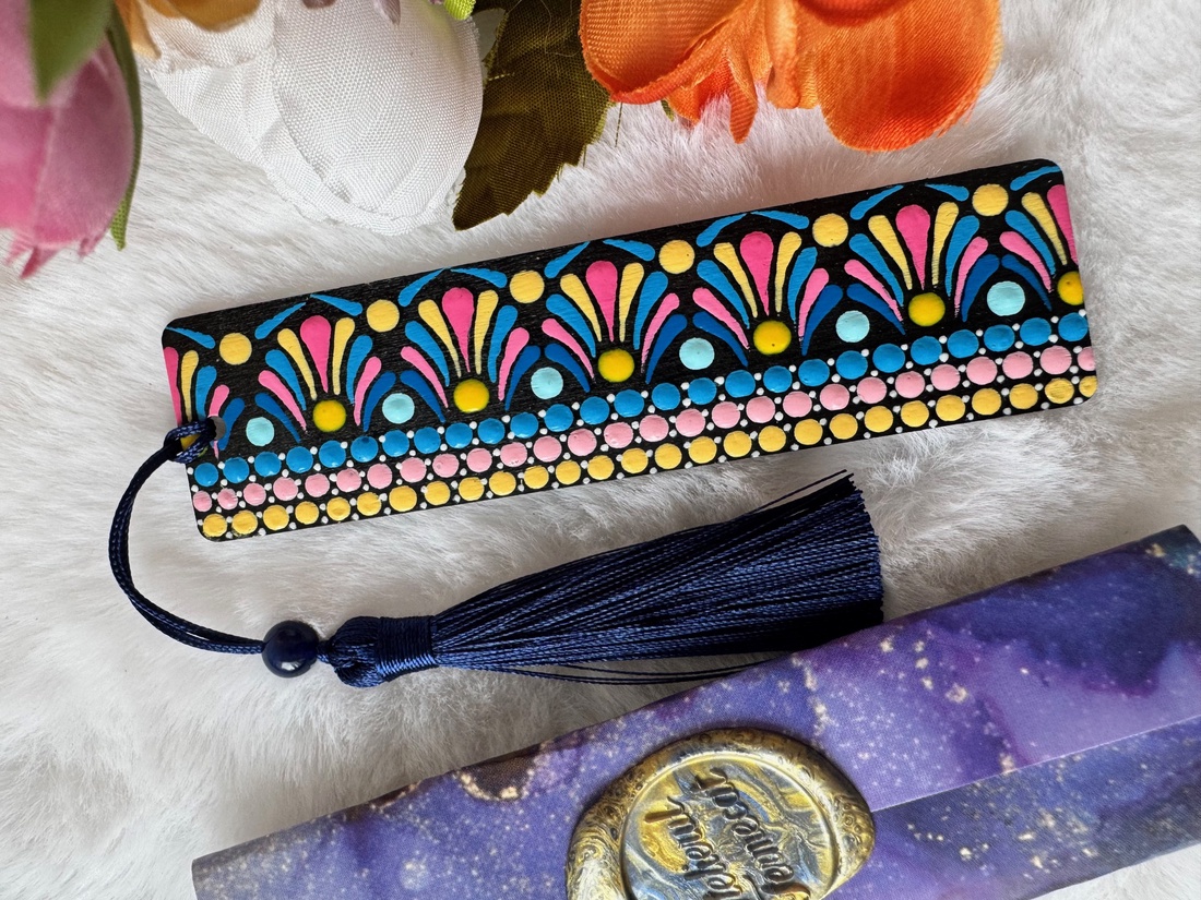 Semn de carte pictat mandala - cărți și creații cu tematică muzicală, cadouri - semn de carte - Artynos.ro Semn de carte pictat mandala - cărți și creații cu tematică muzicală, cadouri - semn de carte - Artynos.ro