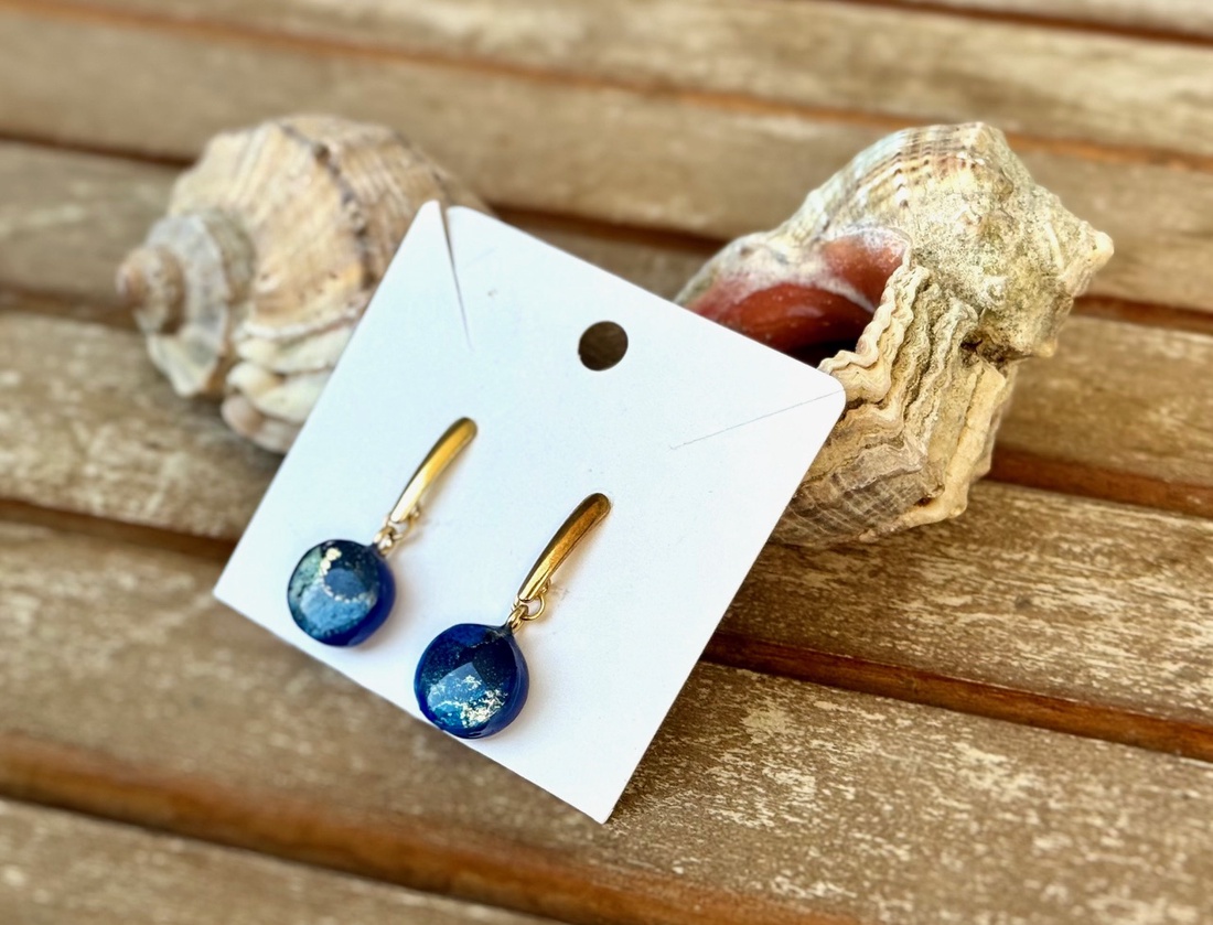 Cercei din rasina - Blue Ocean - bijuterii - cercei - cercei agățați - Artynos.ro Cercei din rasina - Blue Ocean - bijuterii - cercei - cercei agățați - Artynos.ro