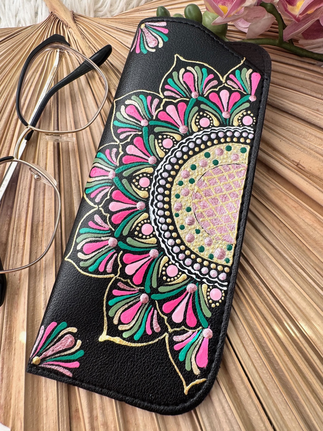 Etui pentru ochelari-pictat manual - Summer vibe - geantă și husă - portofele, huse, suporturi - toc ochelari - Artynos.ro Etui pentru ochelari-pictat manual - Summer vibe - geantă și husă - portofele, huse, suporturi - toc ochelari - Artynos.ro