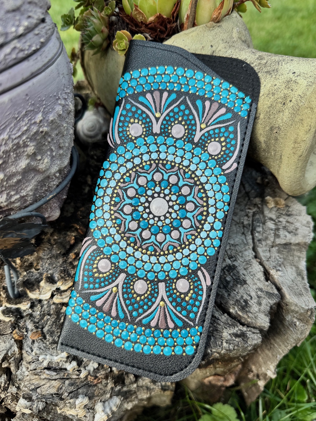 Etui pentru ochelari pictat manual  - geantă și husă - portofele, huse, suporturi - toc ochelari - Artynos.ro