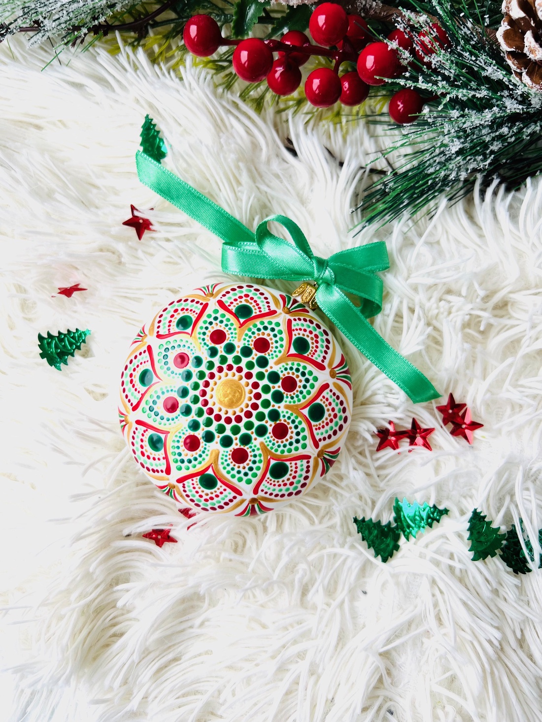 Glob pictat manual - Happy Winter - crăciun - decorațiuni de crăciun de casă - globuri de crăciun - Artynos.ro