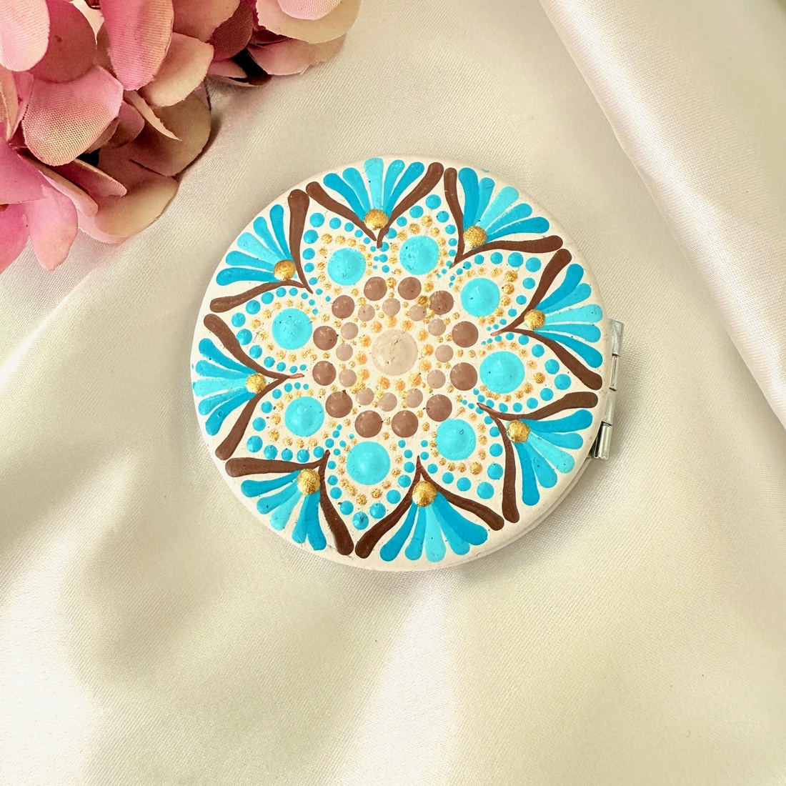 Oglinda poseta pictata manual - Blue Winter - baie și frumusețe - accesorii pentru îngrijirea feței - accesorii machiaj - Artynos.ro