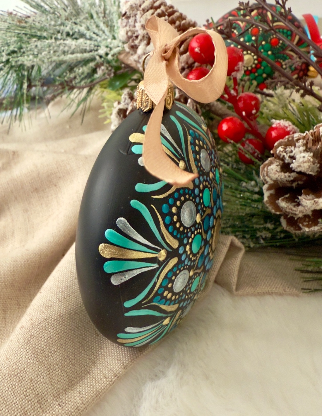 Glob Pictat Manual-Mandala Magic - crăciun - decorațiuni de crăciun de casă - globuri de crăciun - Artynos.ro