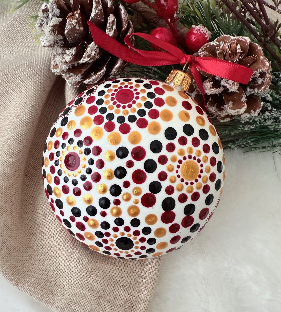 Mandala traditional - Glob Pictat Manual - crăciun - decorațiuni de crăciun de casă - globuri de crăciun - Artynos.ro