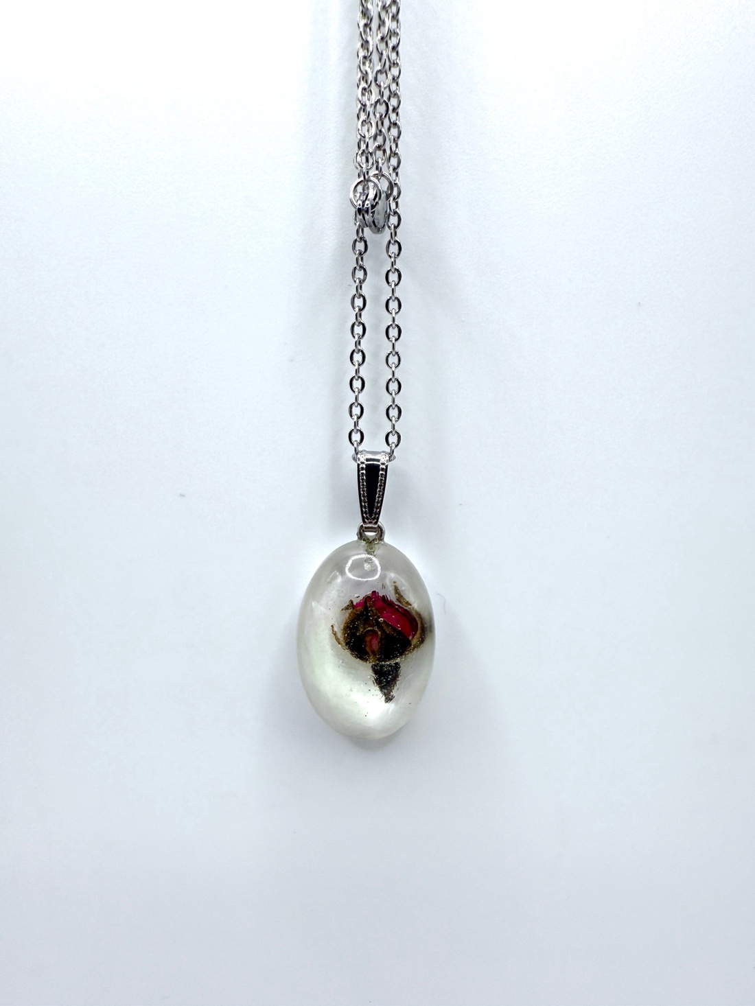 Pandantiv Trandafir Unicat din Rășină � Bijuterie Artistice - bijuterii - coliere - pandative - Artynos.ro