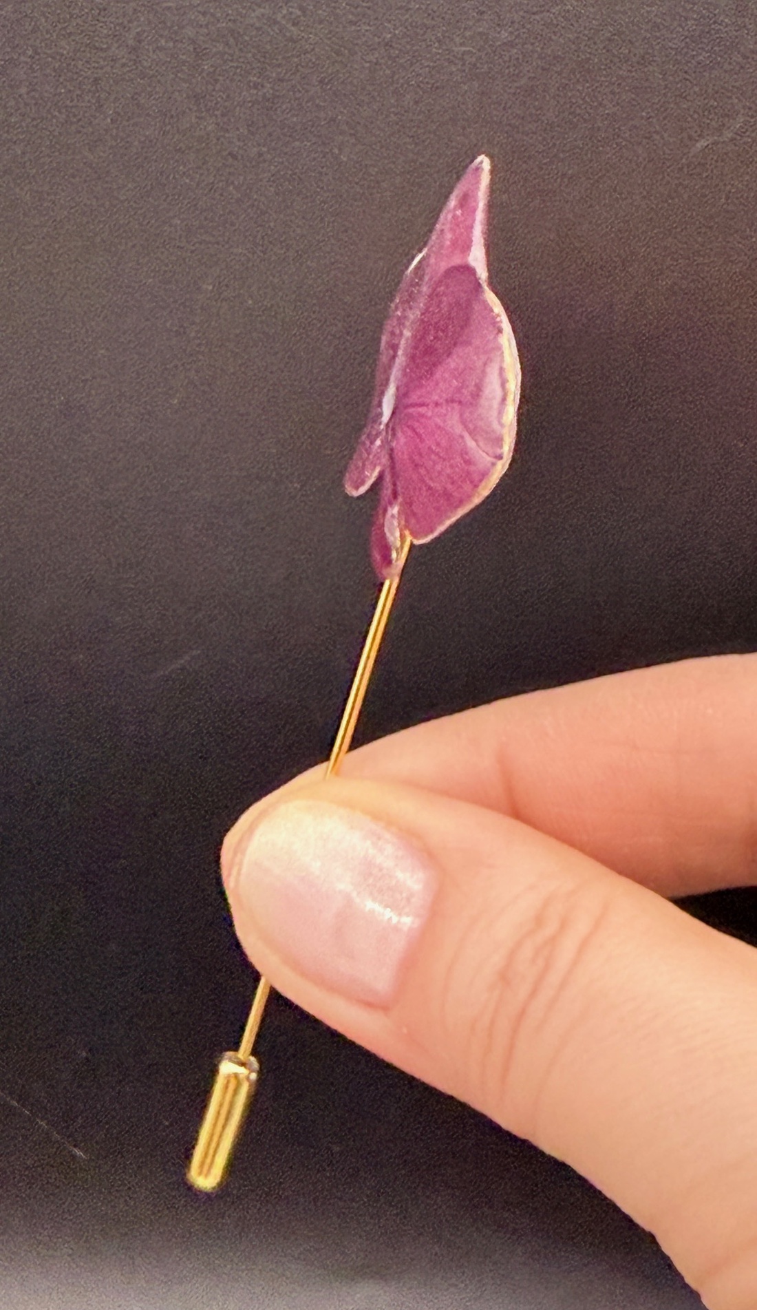 Broșă Hortensie Naturală � Accesoriu Unic și Feminin - bijuterii - broșe - Artynos.ro