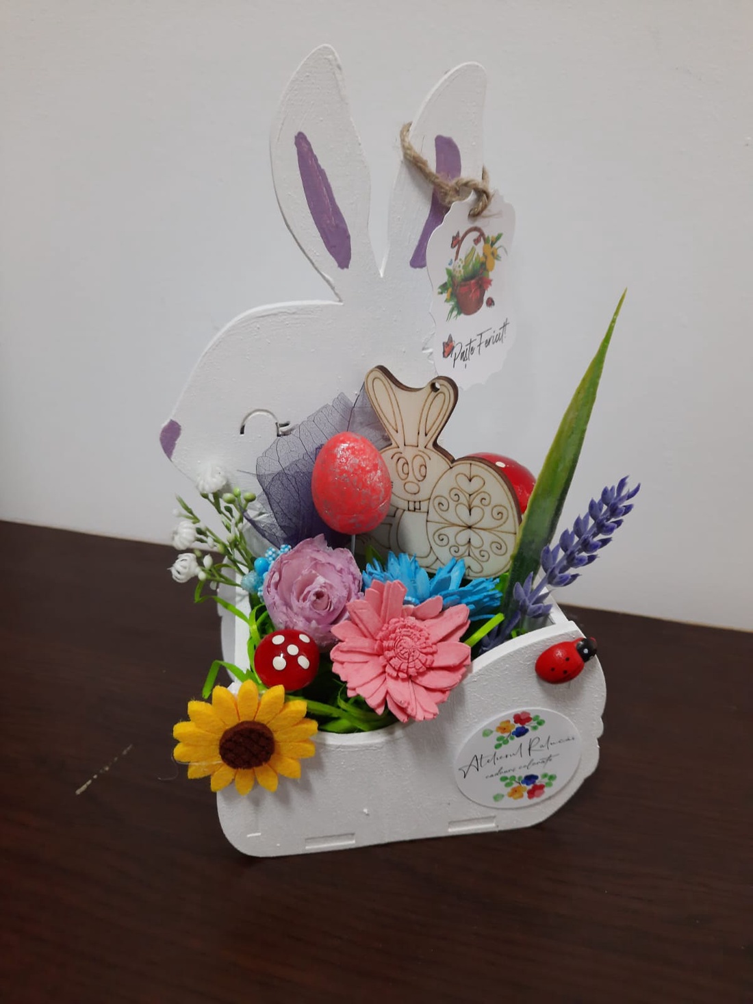 Cutie in forma de iepuras cu flori - casă & stil de viață - accesorii pentru decorat casa - decorațiuni de masă și decorațiuni pentru rafturi - decorațiuni de masă - Artynos.ro Cutie in forma de iepuras cu flori - casă & stil de viață - accesorii pentru decorat casa - decorațiuni de masă și decorațiuni pentru rafturi - decorațiuni de masă - Artynos.ro