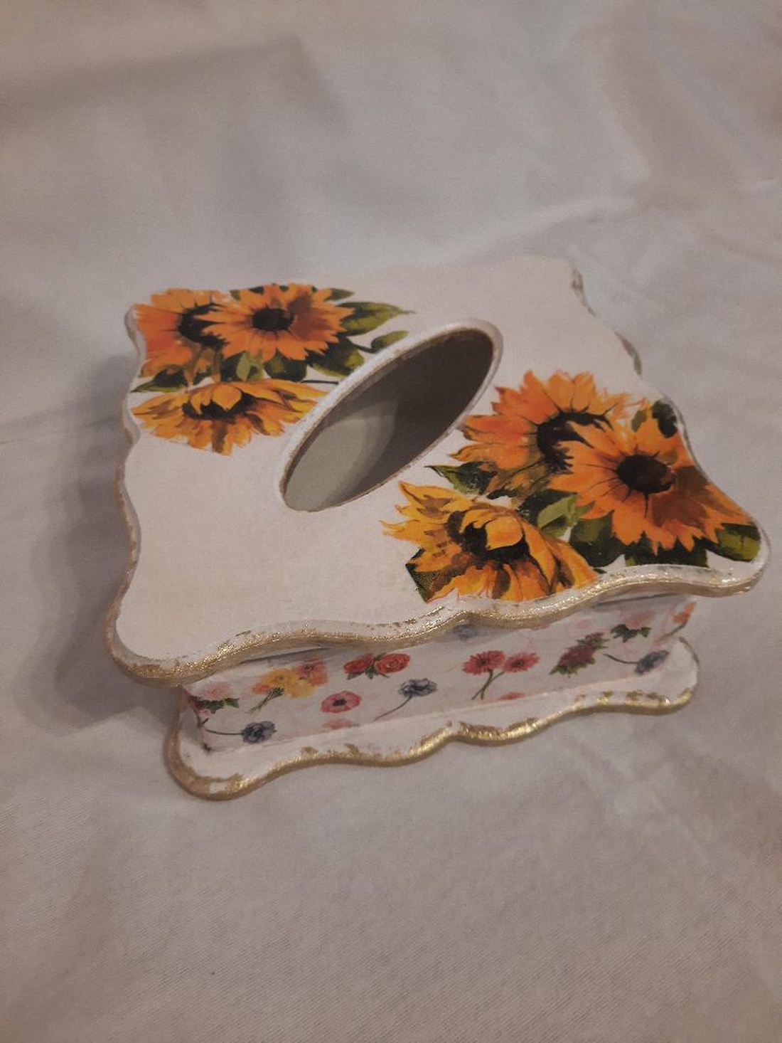 Cutie pentru servetele patrata - casă & stil de viață - accesorii pentru echipamente de bucătărie - accesorii de servire - inele șervețele masă, suport șervețel - Artynos.ro Cutie pentru servetele patrata - casă & stil de viață - accesorii pentru echipamente de bucătărie - accesorii de servire - inele șervețele masă, suport șervețel - Artynos.ro