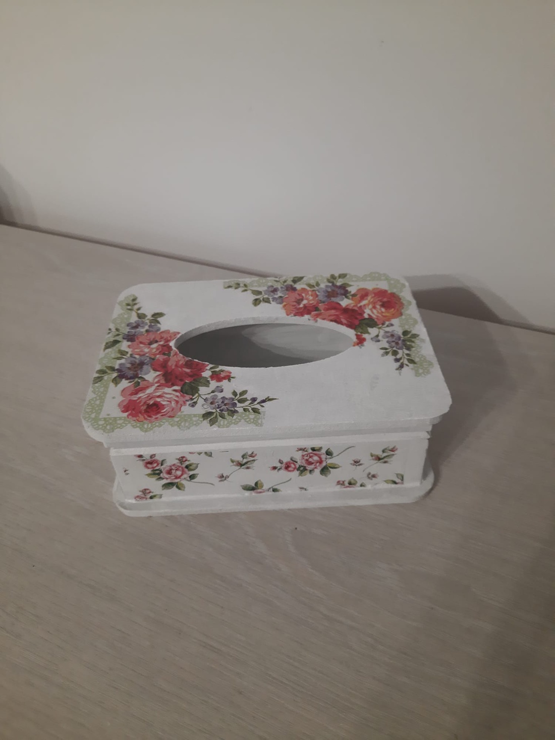 Cutie pentru servetele dreptunghiulara - casă & stil de viață - accesorii pentru echipamente de bucătărie - accesorii de servire - inele șervețele masă, suport șervețel - Artynos.ro Cutie pentru servetele dreptunghiulara - casă & stil de viață - accesorii pentru echipamente de bucătărie - accesorii de servire - inele șervețele masă, suport șervețel - Artynos.ro
